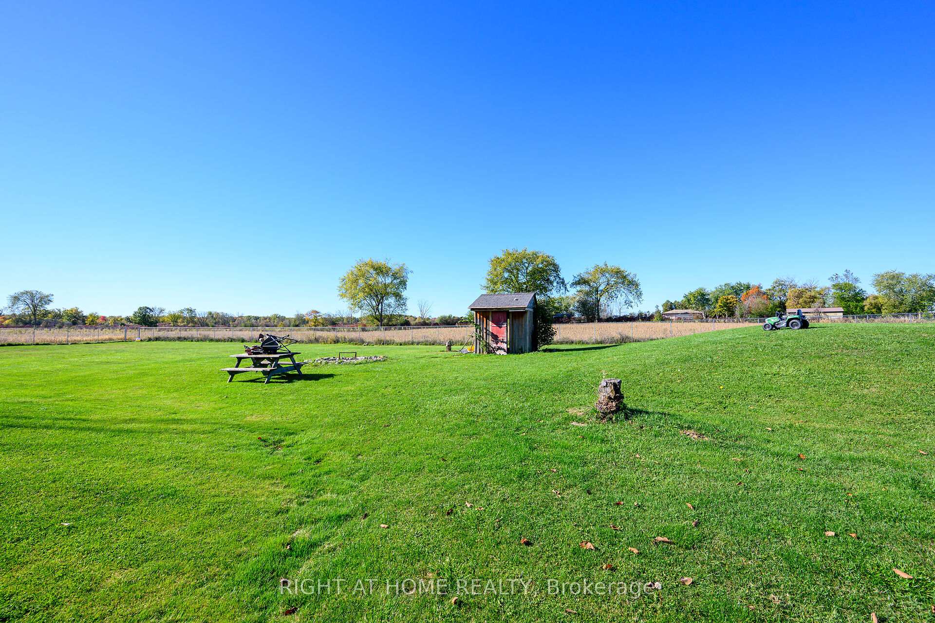 Photo 42 of 8 Talbot Road, Haldimand — HOMEH