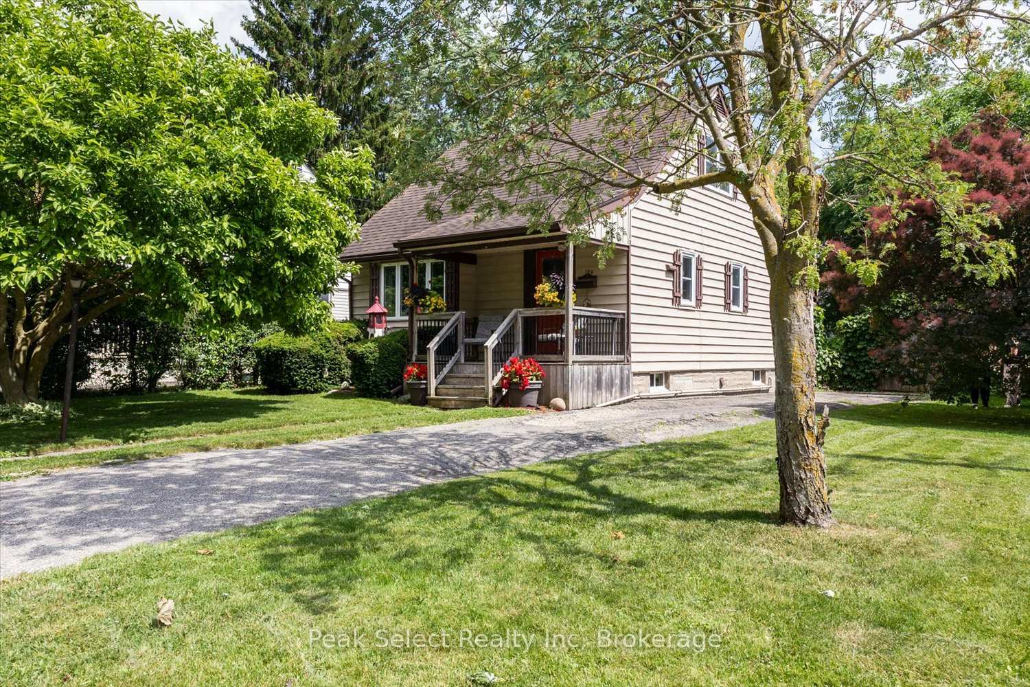 Photo 3 of 189 Brydges Street, Stratford — HOMEH