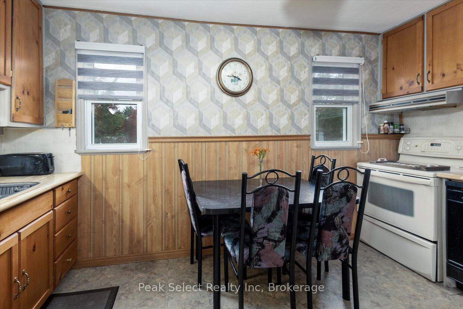 Photo 7 of 189 Brydges Street, Stratford — HOMEH