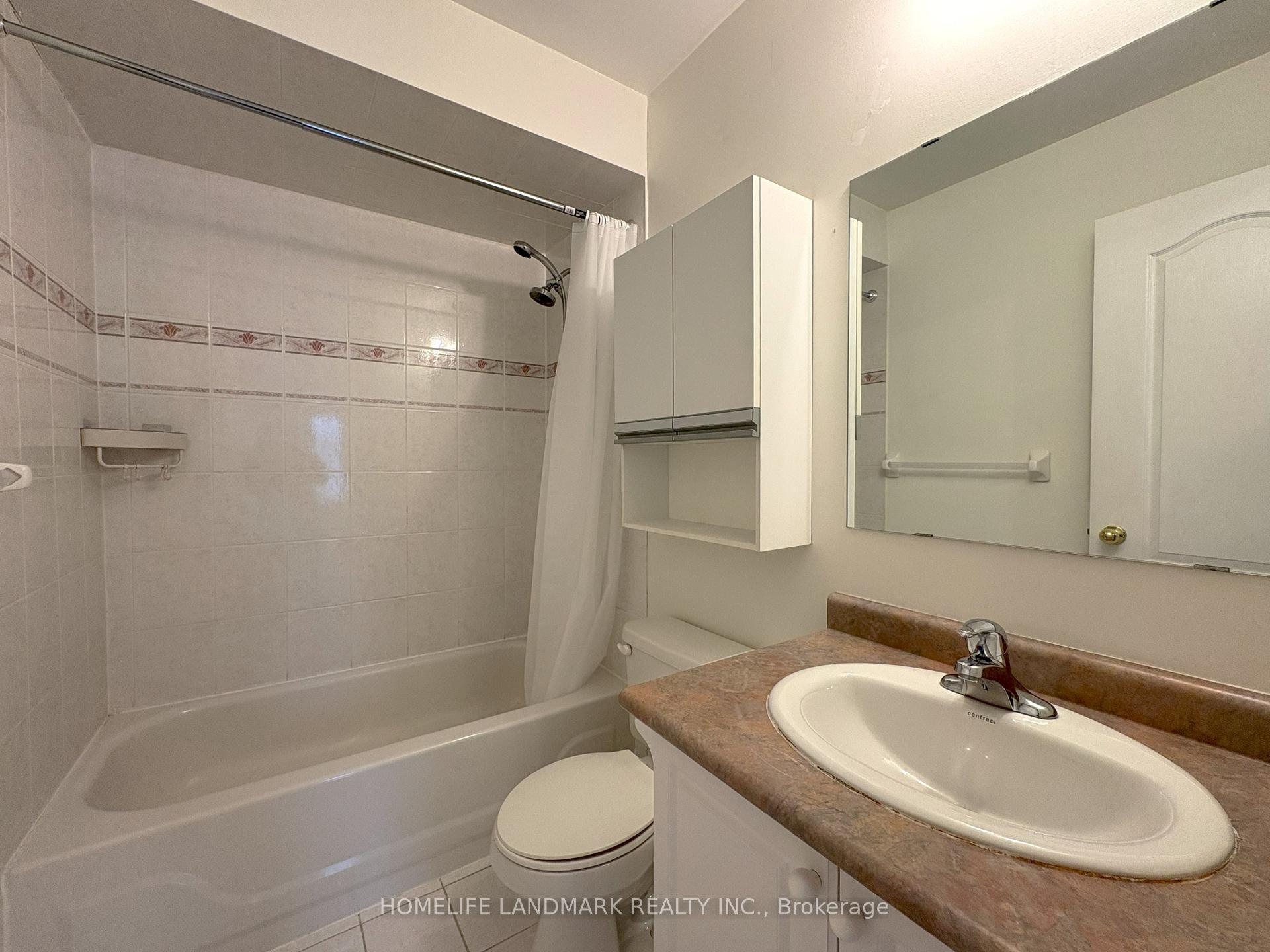 Photo 17 of 65 Cariglia Trail, Markham, Village Green-South Unionville — HOMEH