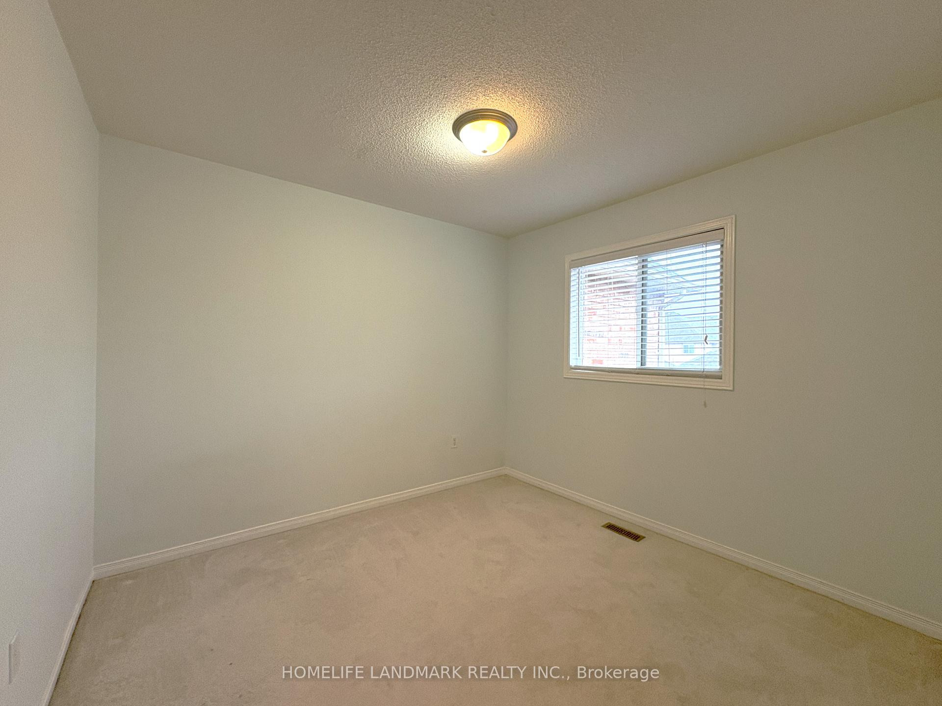 Photo 19 of 65 Cariglia Trail, Markham, Village Green-South Unionville — HOMEH
