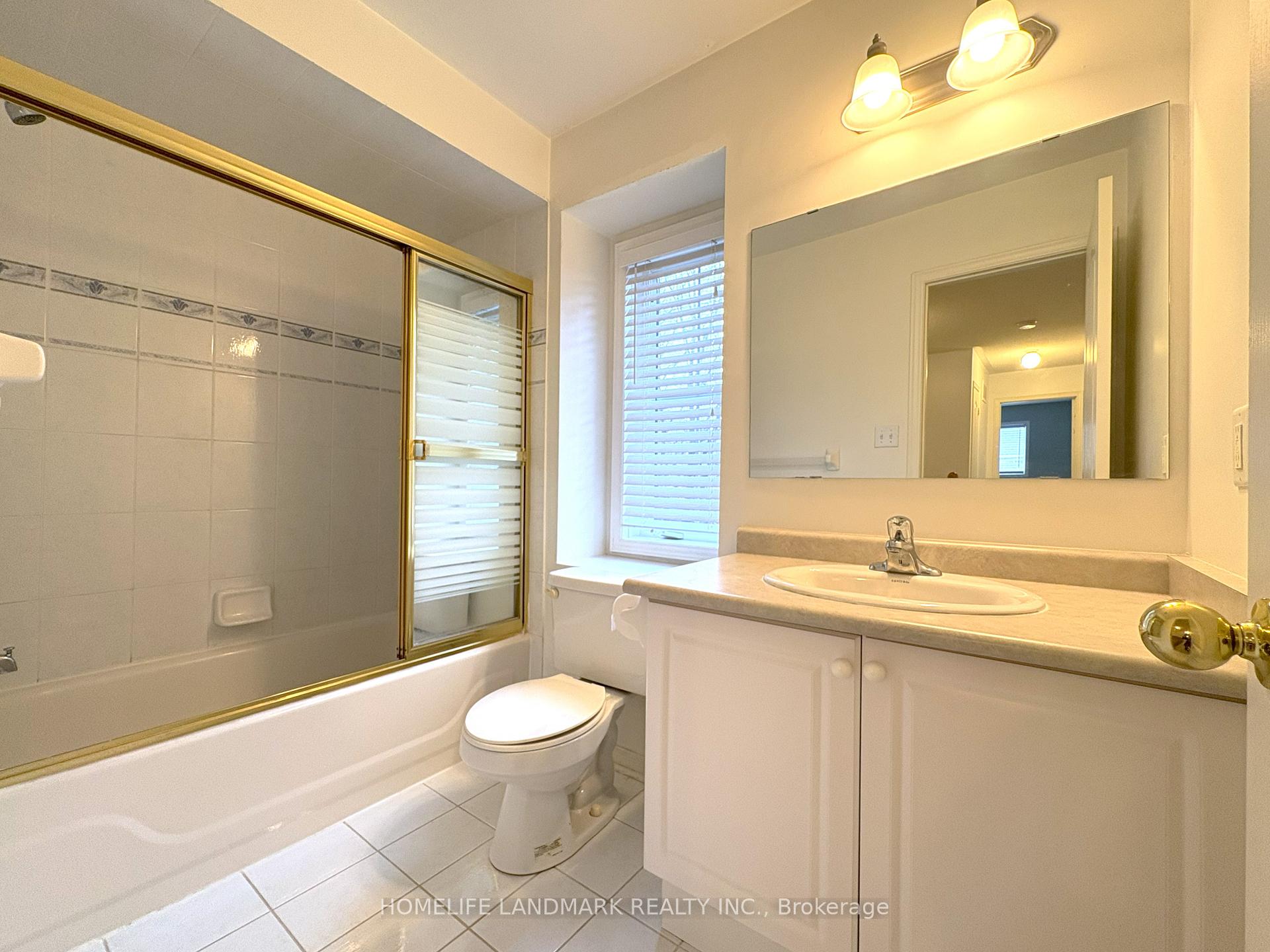 Photo 20 of 65 Cariglia Trail, Markham, Village Green-South Unionville — HOMEH