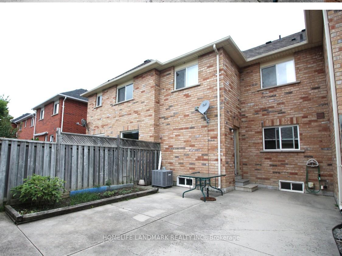 Photo 24 of 65 Cariglia Trail, Markham, Village Green-South Unionville — HOMEH