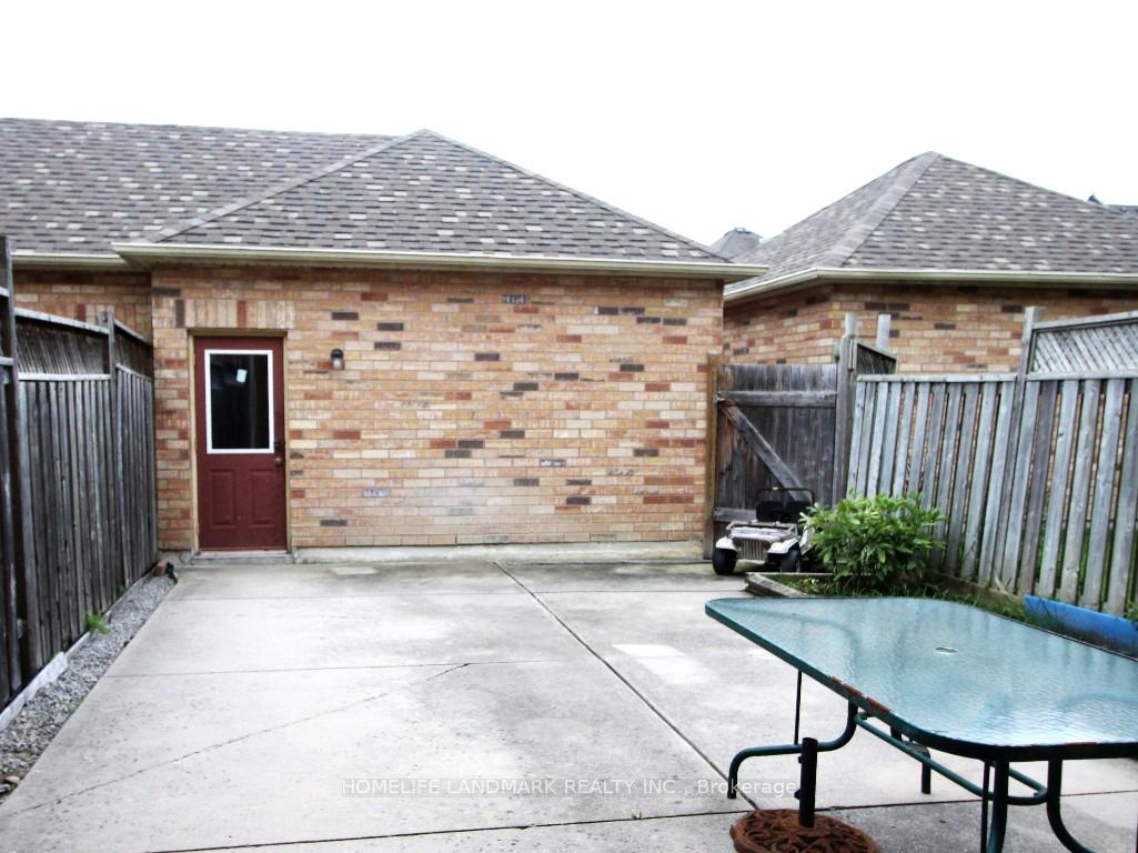 Photo 25 of 65 Cariglia Trail, Markham, Village Green-South Unionville — HOMEH