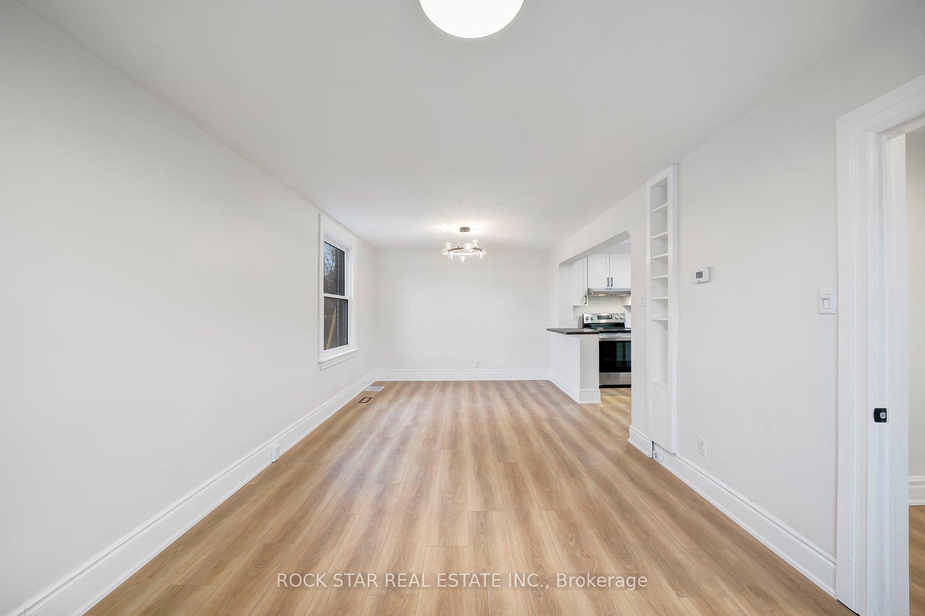 Photo 8 of 73 Peter Street, Hamilton, Strathcona — HOMEH