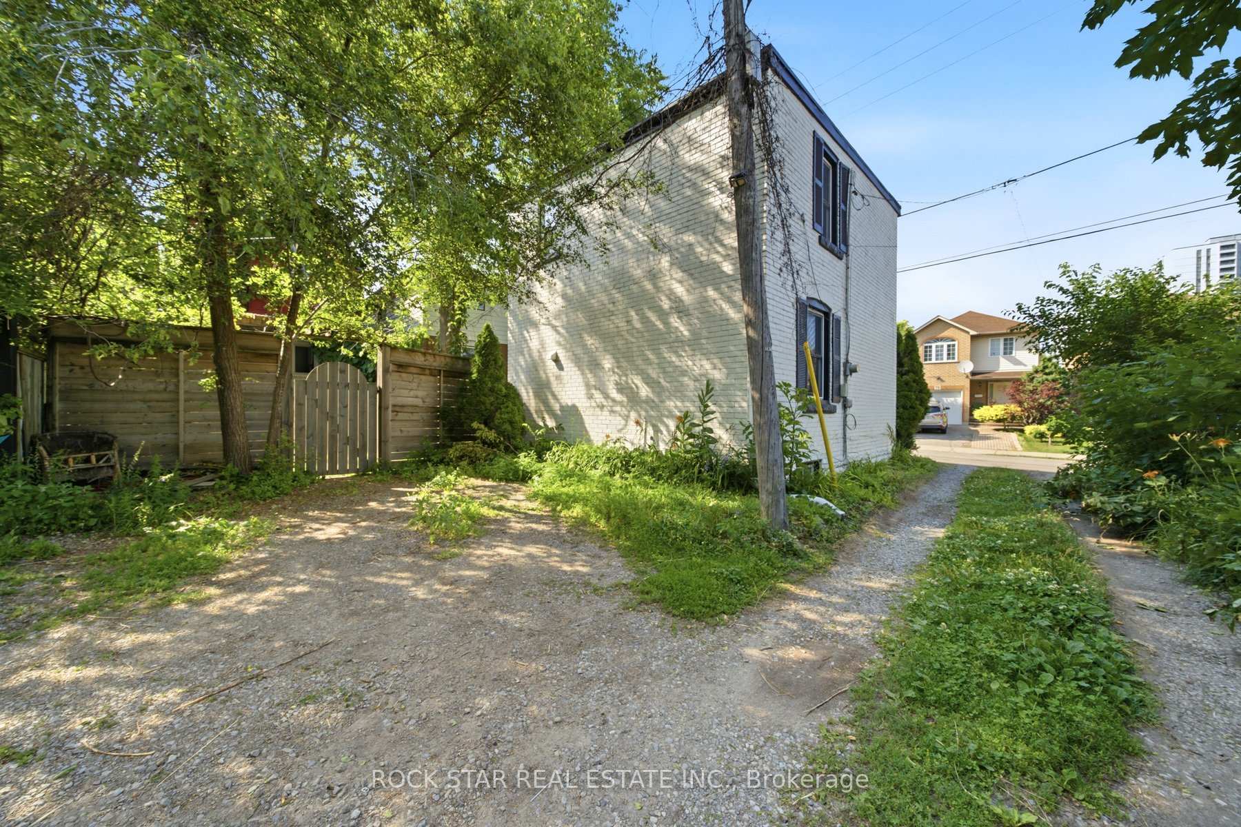Photo 24 of 73 Peter Street, Hamilton, Strathcona — HOMEH