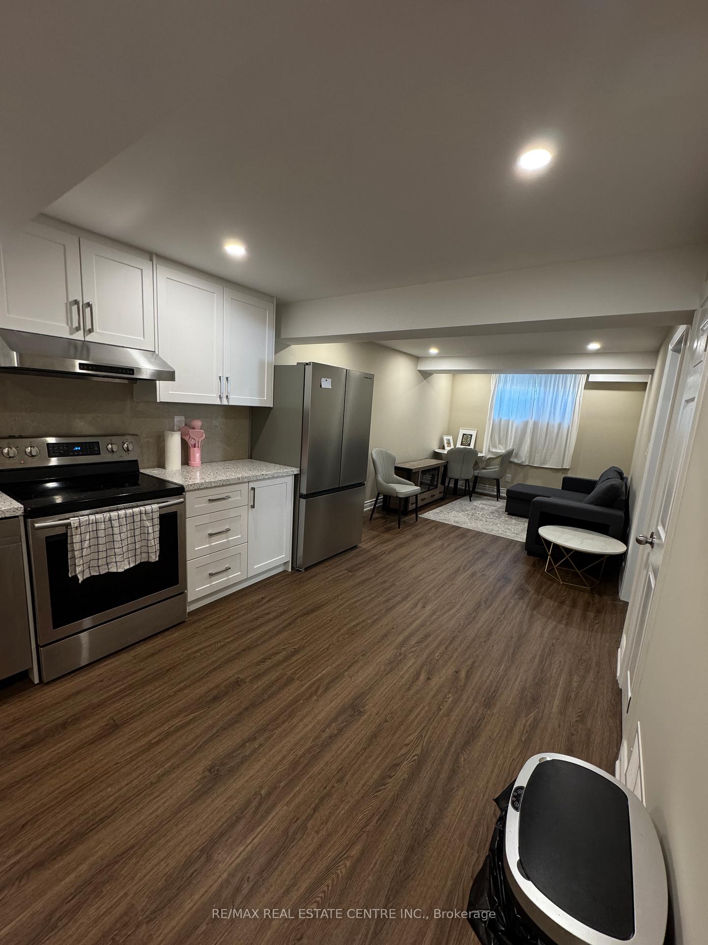 Photo 5 of 20 Dudley Drive, Guelph, Kortright East — HOMEH