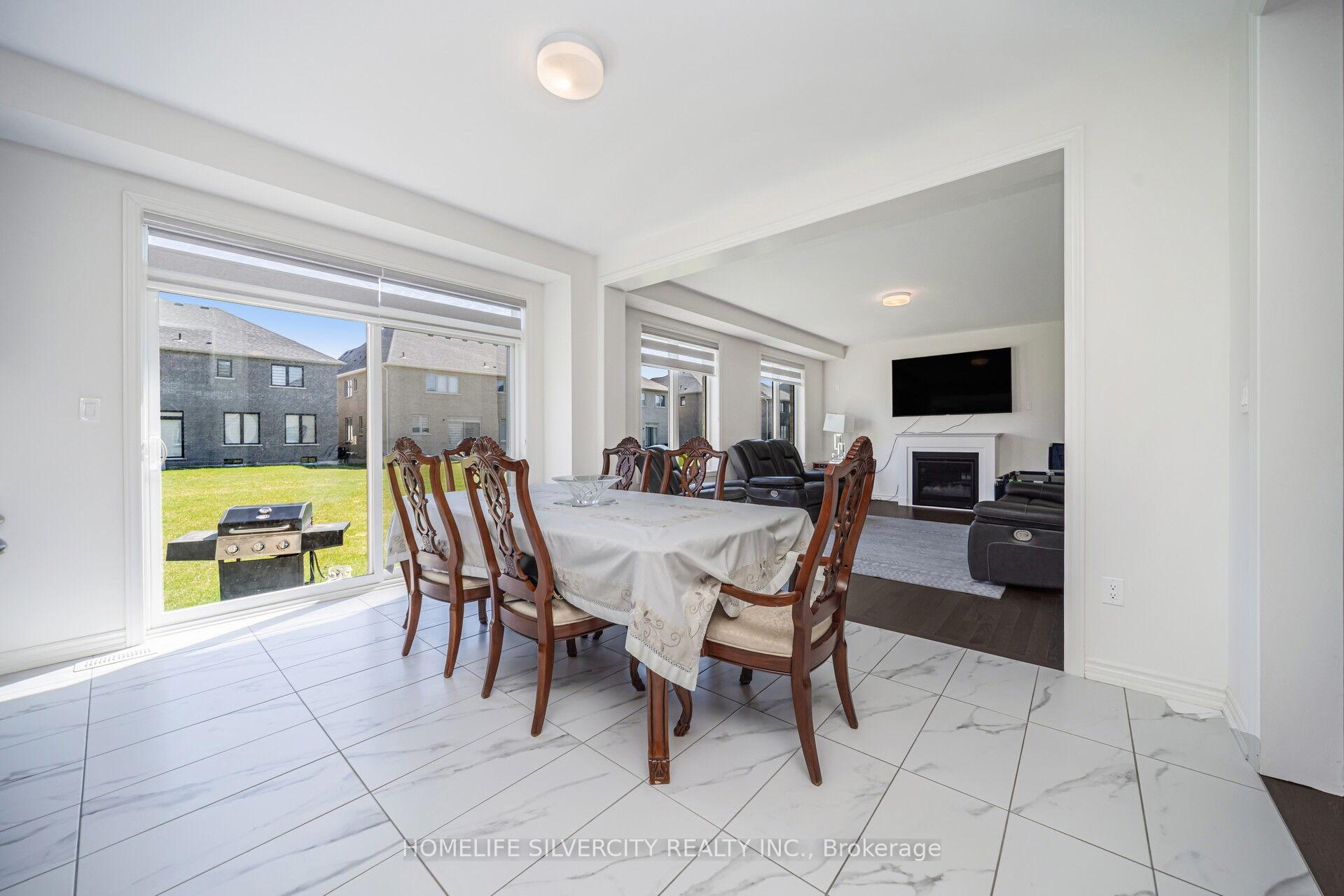 Photo 24 of 4 Sandhill Crescent, Adjala-Tosorontio, Rural Adjala-Tosorontio — HOMEH