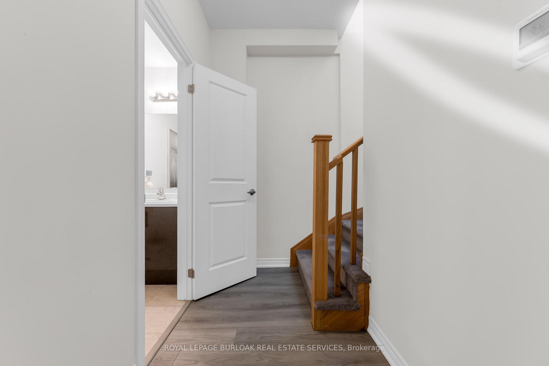 Photo 15 of Unit 36, 40 Zinfandel Drive, Hamilton, Winona — HOMEH