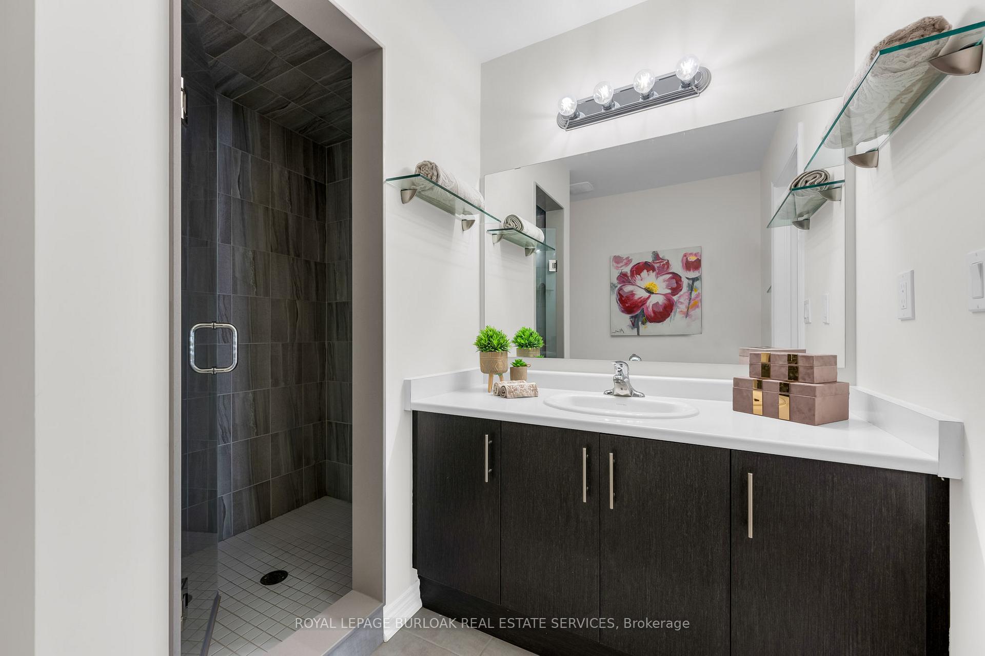 Photo 23 of Unit 36, 40 Zinfandel Drive, Hamilton, Winona — HOMEH