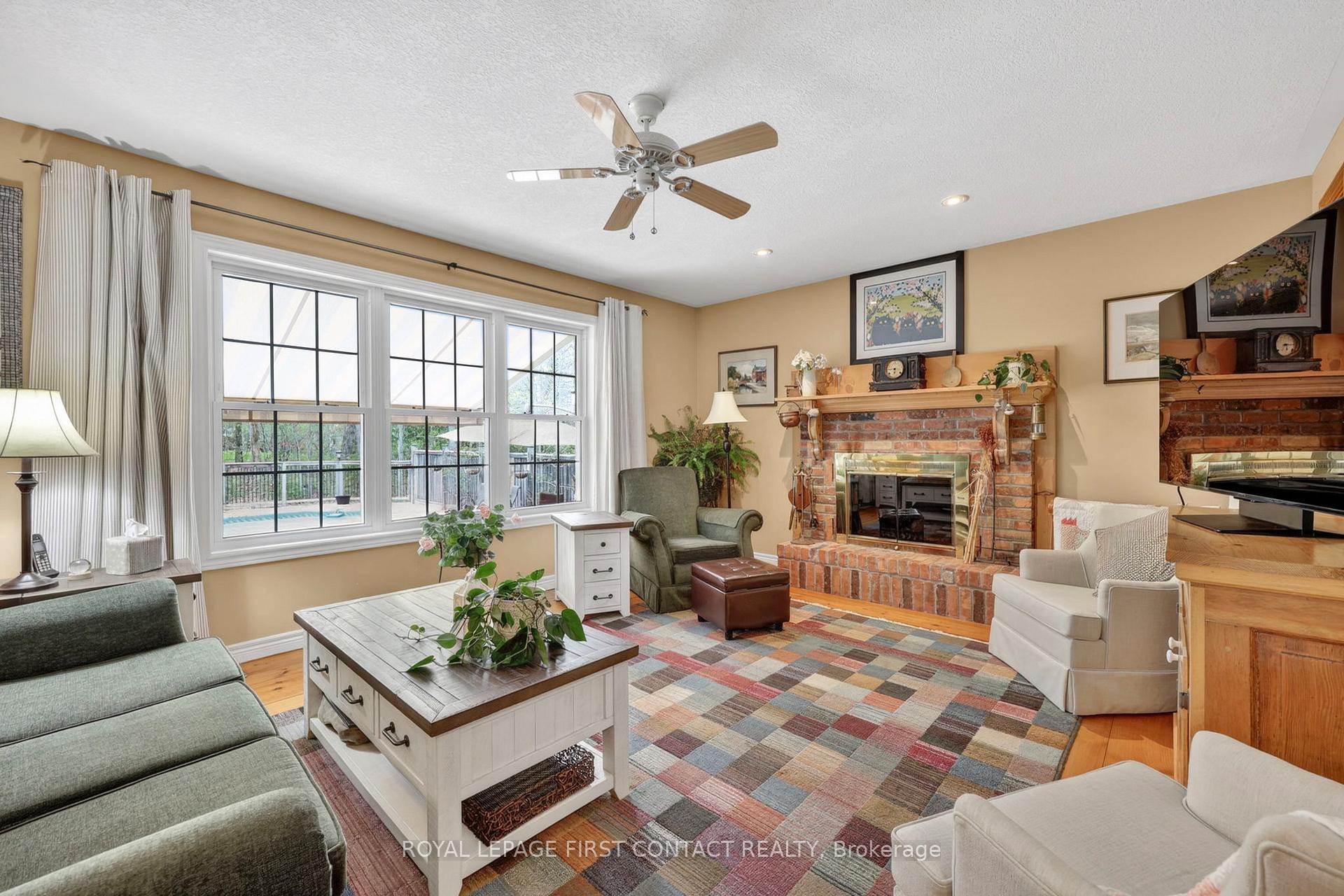Photo 14 of 26 Paddy Dunn's Circle, Springwater, Midhurst — HOMEH