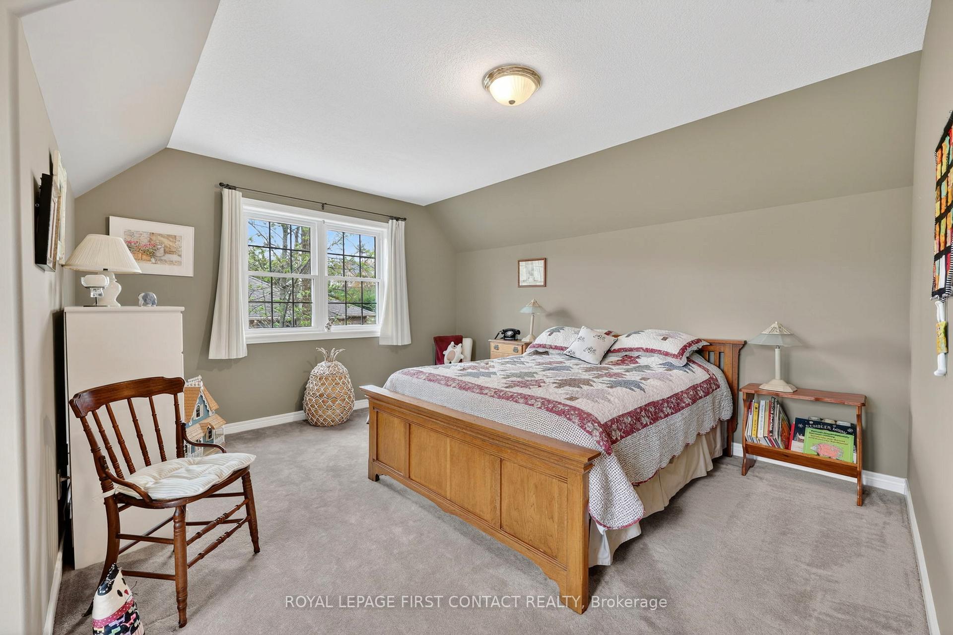 Photo 26 of 26 Paddy Dunn's Circle, Springwater, Midhurst — HOMEH