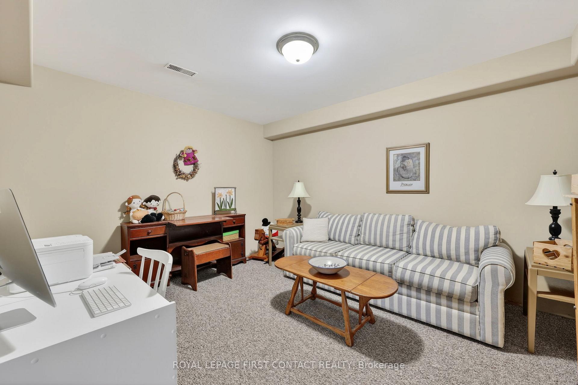Photo 33 of 26 Paddy Dunn's Circle, Springwater, Midhurst — HOMEH