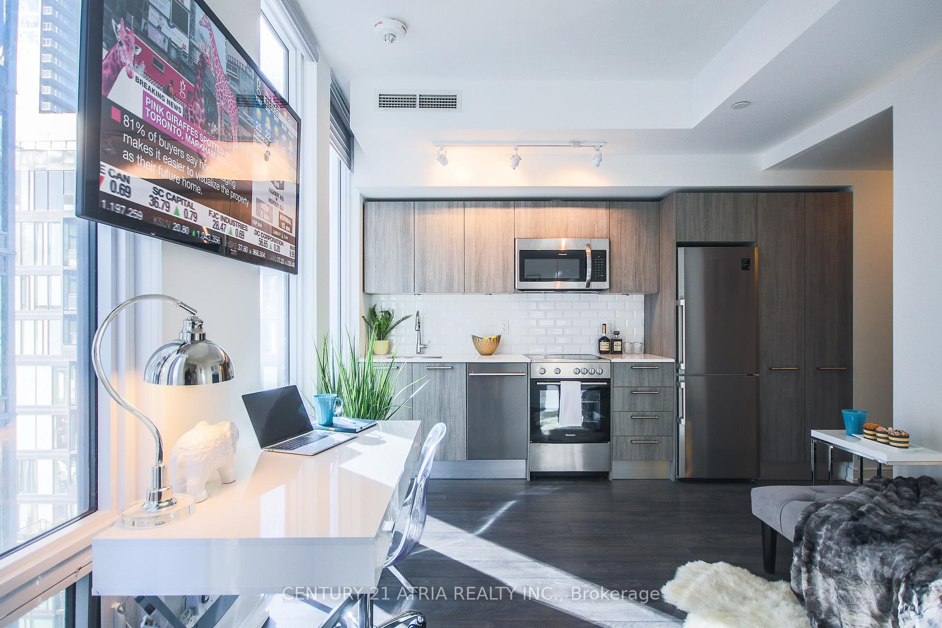 Photo 6 of Unit 2310, 28 Wellesley Street, Toronto, Church-Yonge Corridor — HOMEH