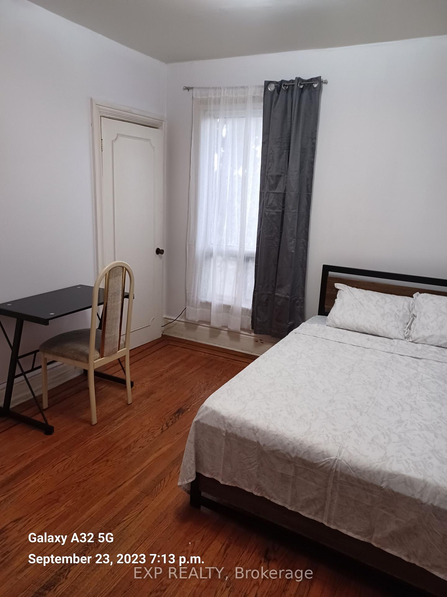 Photo 8 of 521 Barton Street E, Hamilton, Gibson — HOMEH