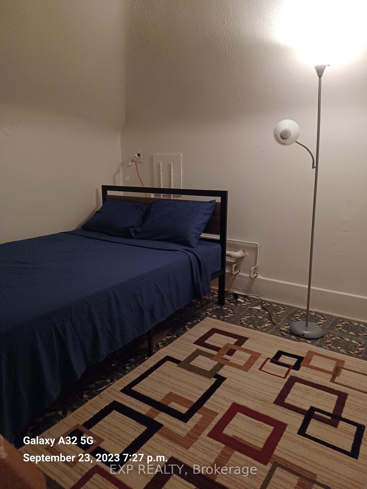 Photo 9 of 521 Barton Street E, Hamilton, Gibson — HOMEH