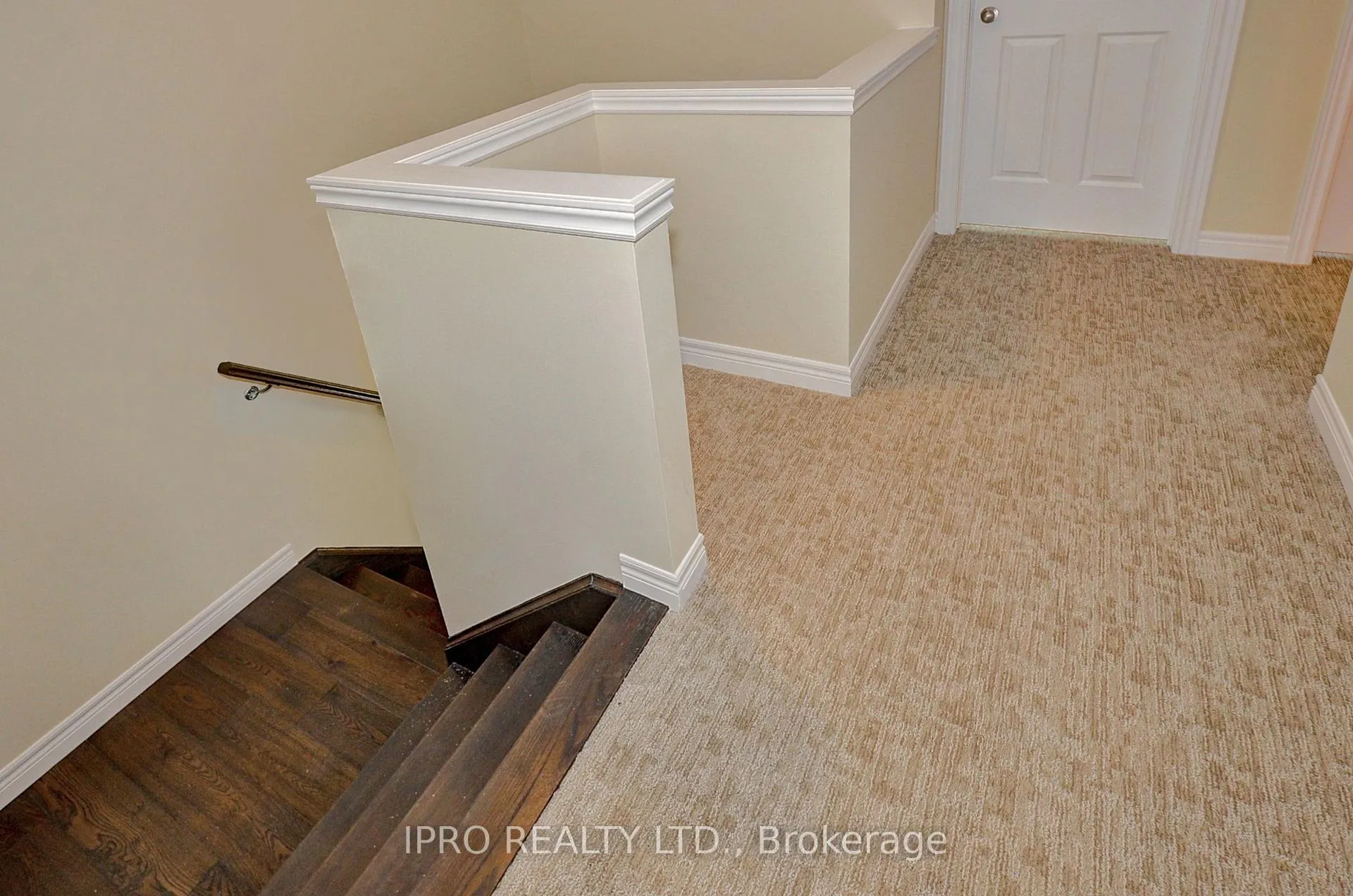 Photo 15 of 29 Arlington Parkway, Brant, Paris — HOMEH