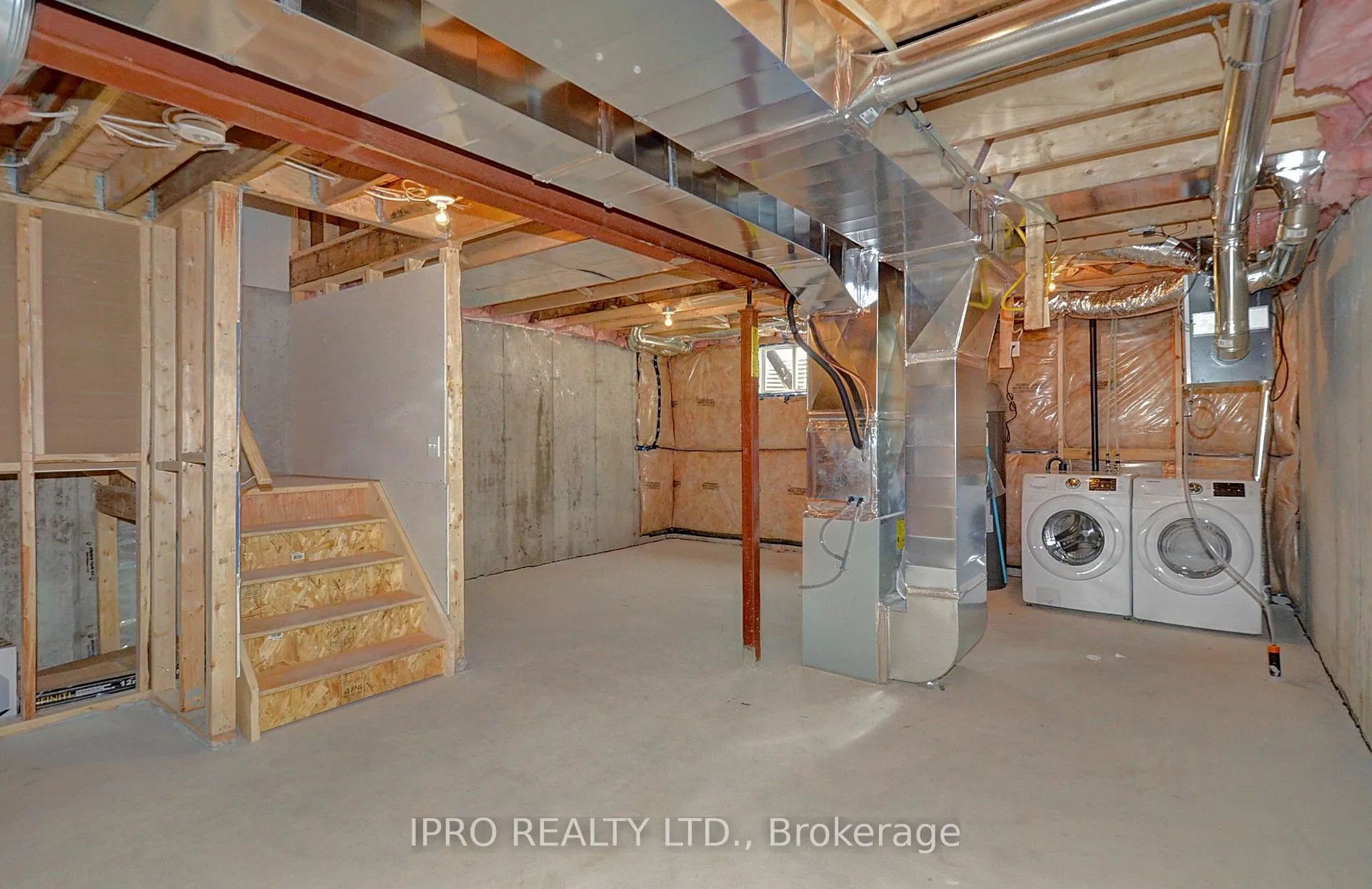 Photo 27 of 29 Arlington Parkway, Brant, Paris — HOMEH