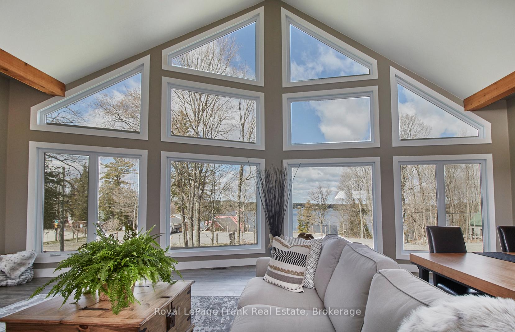 Photo 6 of 2269 McCracken's Landing Road, Douro-Dummer — HOMEH