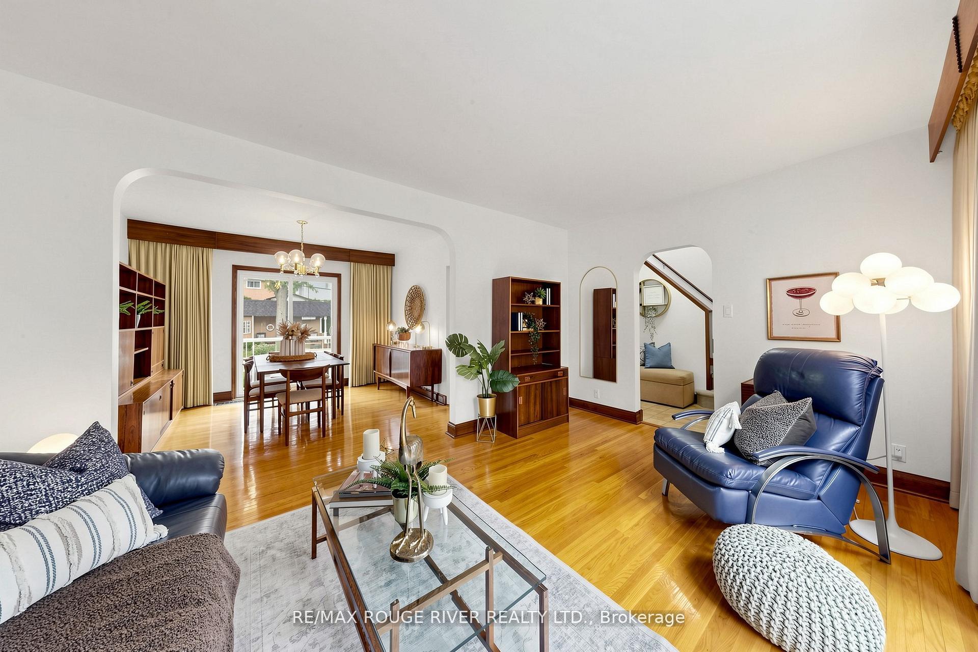 Photo 4 of 149 Brooklawn Avenue, Scarborough, Cliffcrest — HOMEH