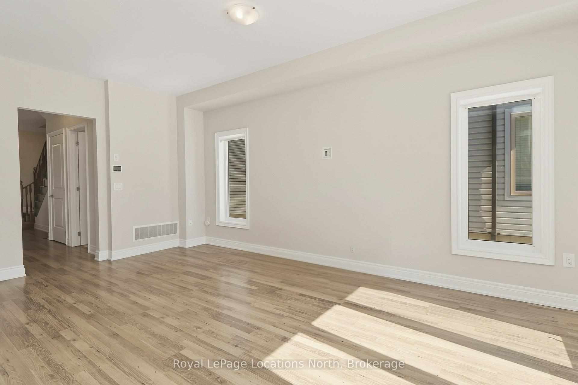 Photo 10 of 335 Atkinson Street, Clearview, Stayner — HOMEH