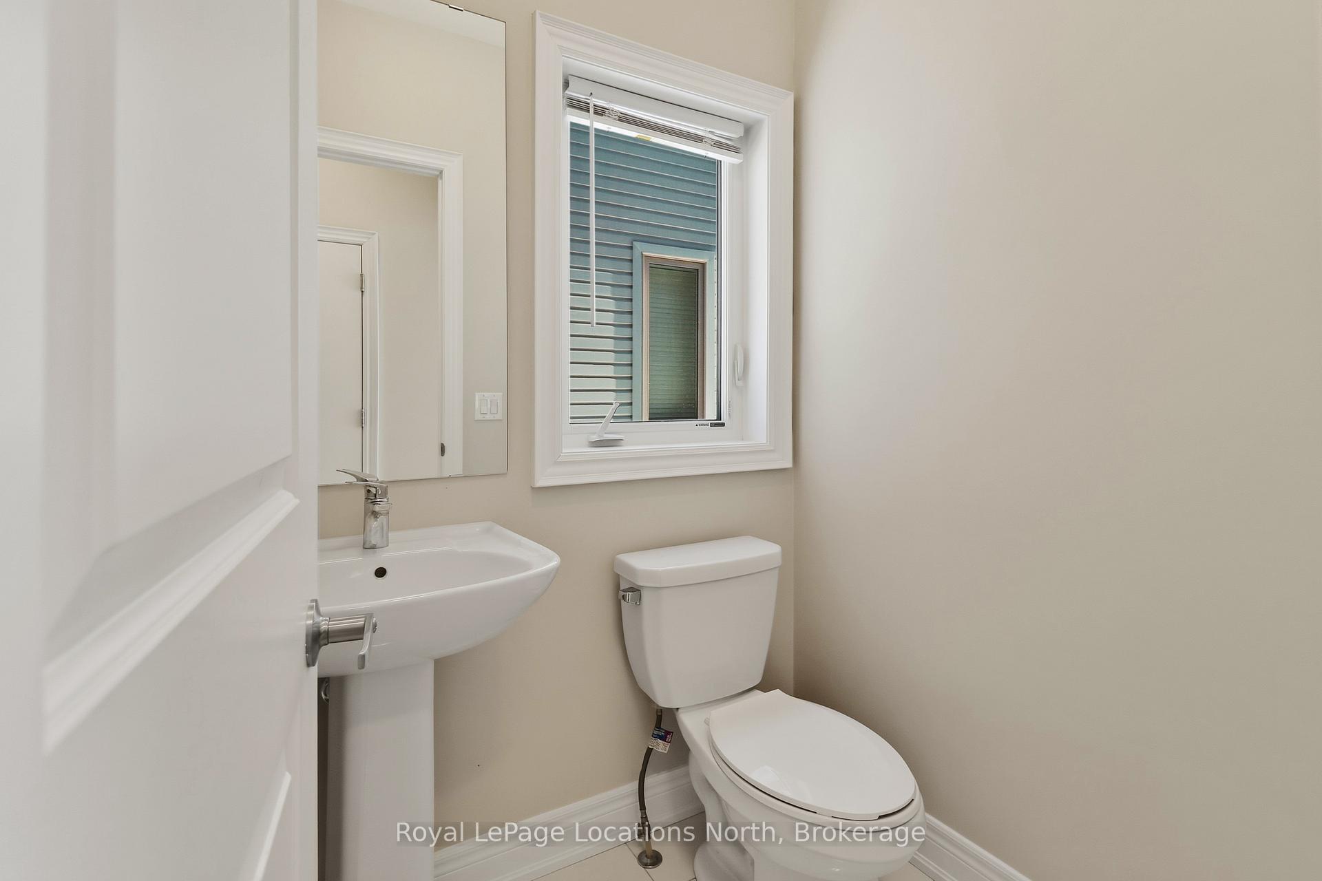 Photo 21 of 335 Atkinson Street, Clearview, Stayner — HOMEH