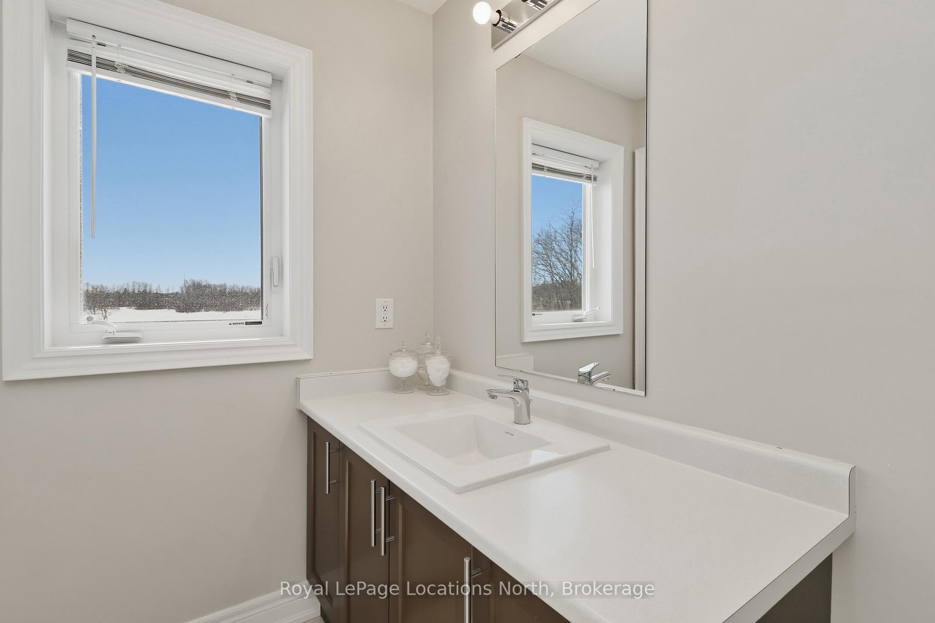 Photo 26 of 335 Atkinson Street, Clearview, Stayner — HOMEH