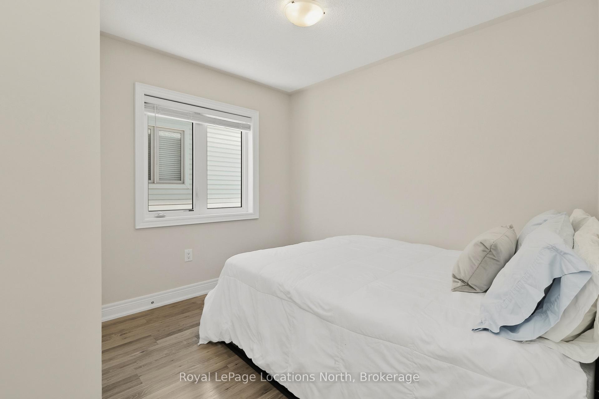 Photo 33 of 335 Atkinson Street, Clearview, Stayner — HOMEH