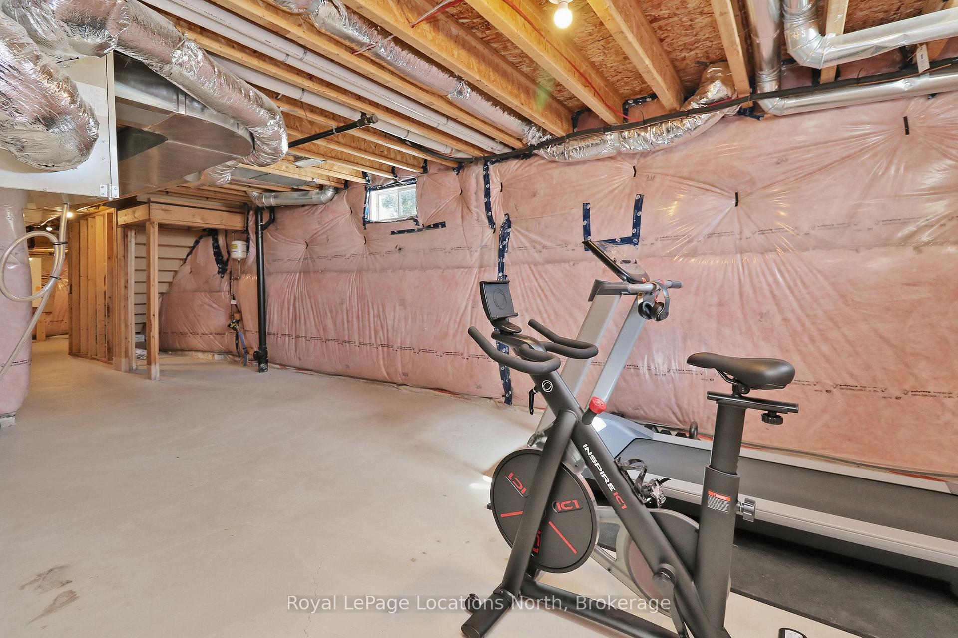 Photo 37 of 335 Atkinson Street, Clearview, Stayner — HOMEH
