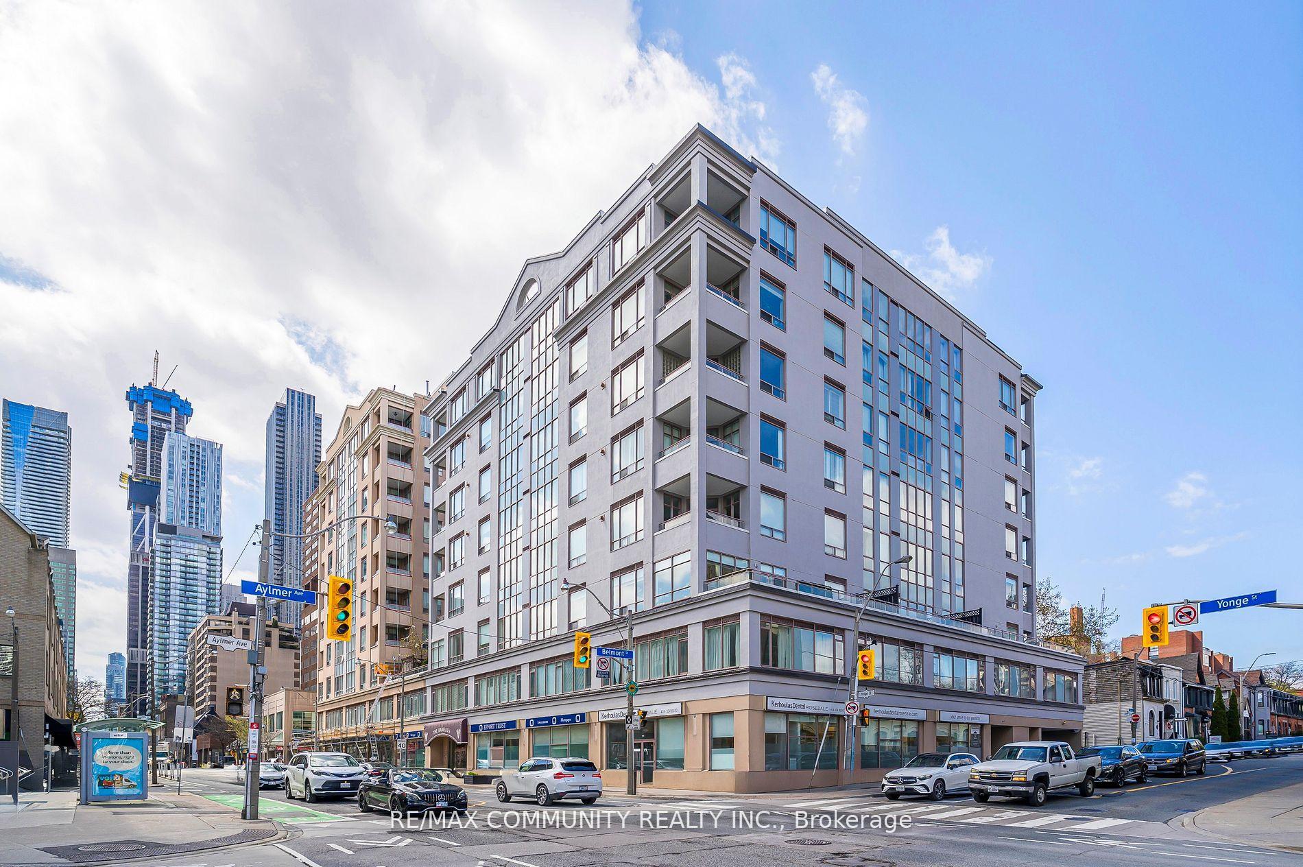 Front of Unit 513, 980 Yonge Street