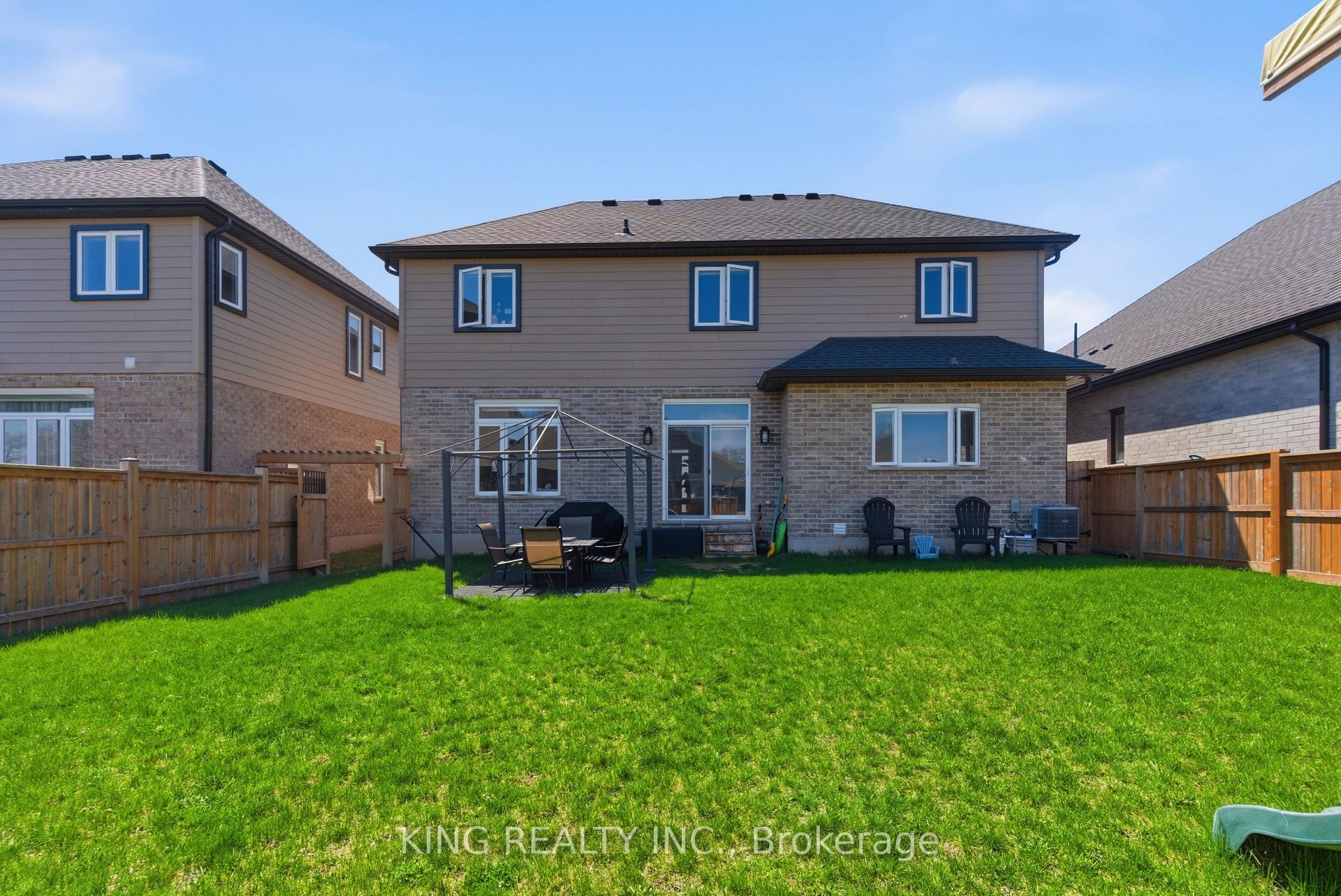 Photo 17 of 200 Boardwalk Way, Thames Centre, Dorchester — HOMEH