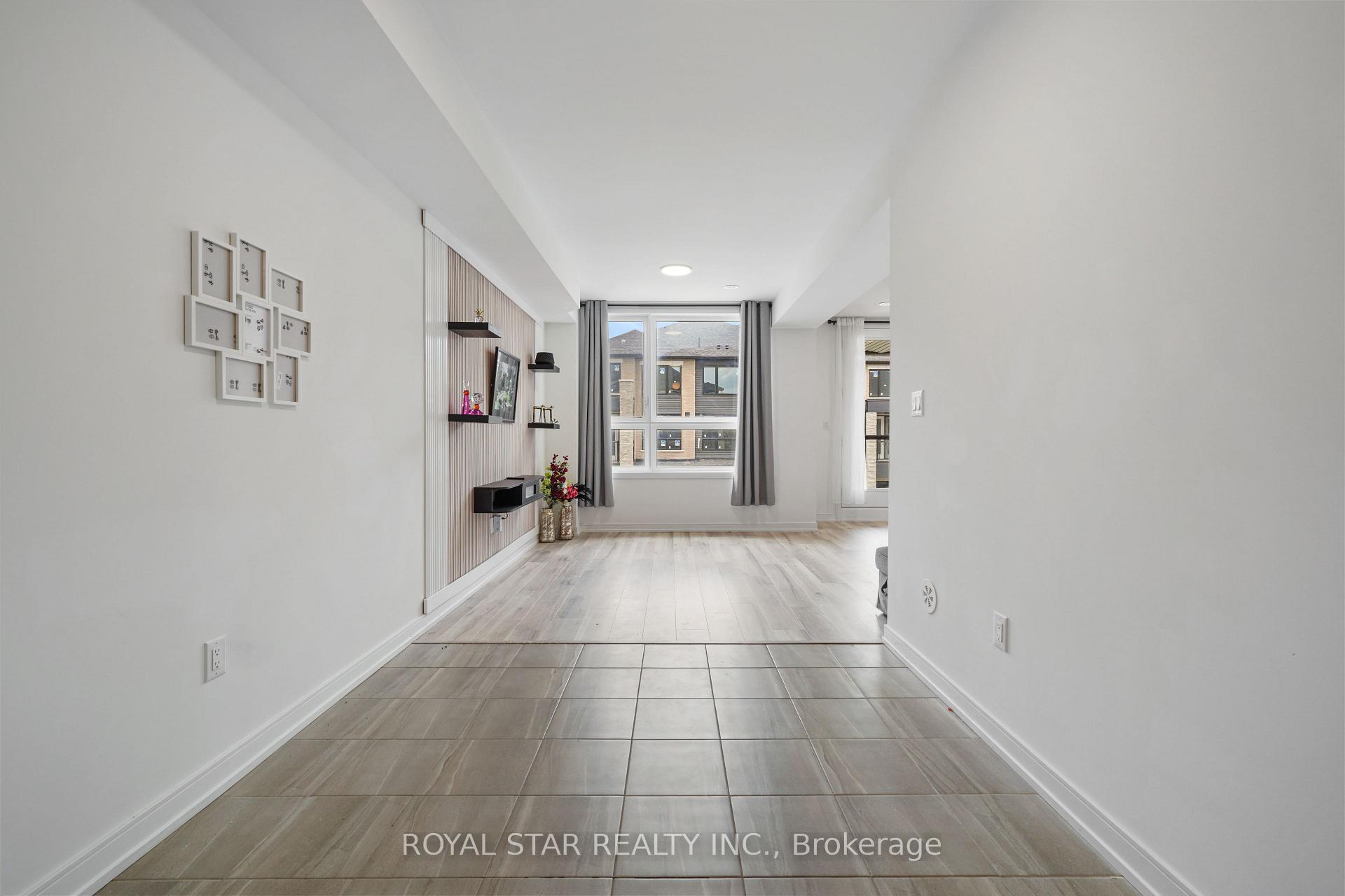 Photo 17 of 13 Red Maple Lane, Barrie, Innis-Shore — HOMEH