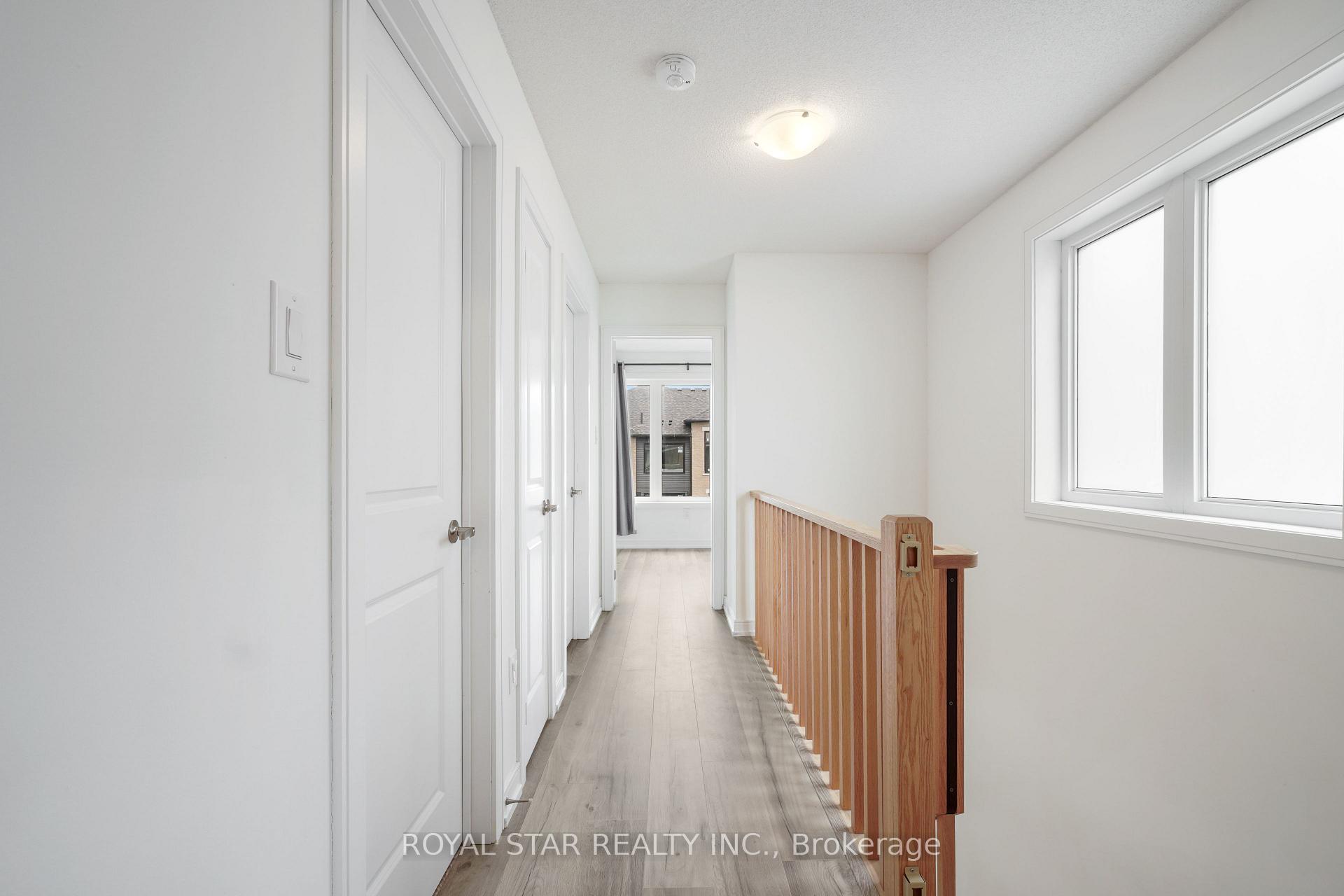 Photo 19 of 13 Red Maple Lane, Barrie, Innis-Shore — HOMEH