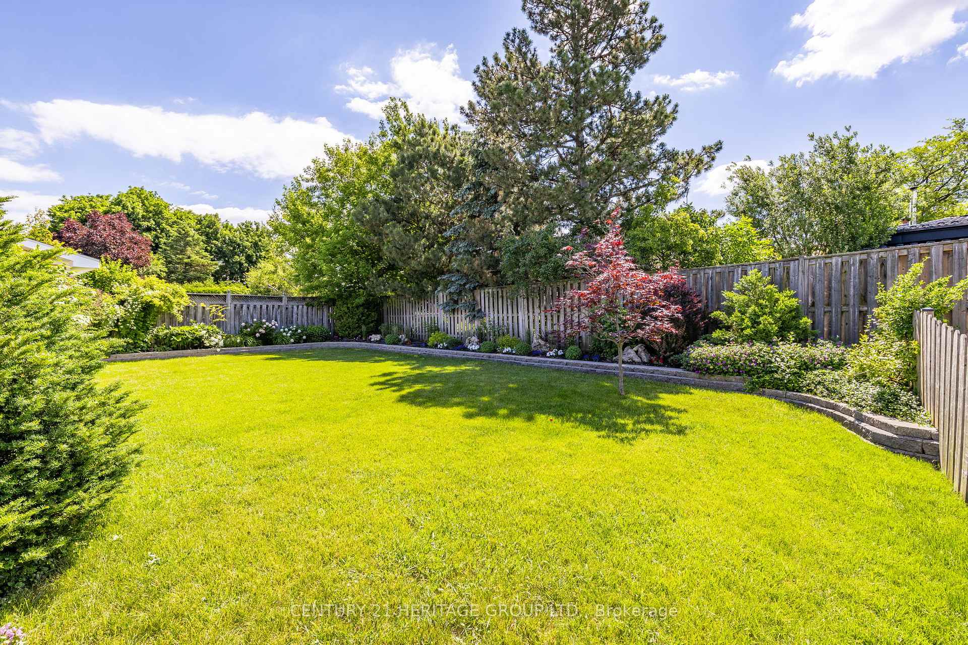 Photo 40 of 154 Ridge Road, Caledon, Bolton West — HOMEH
