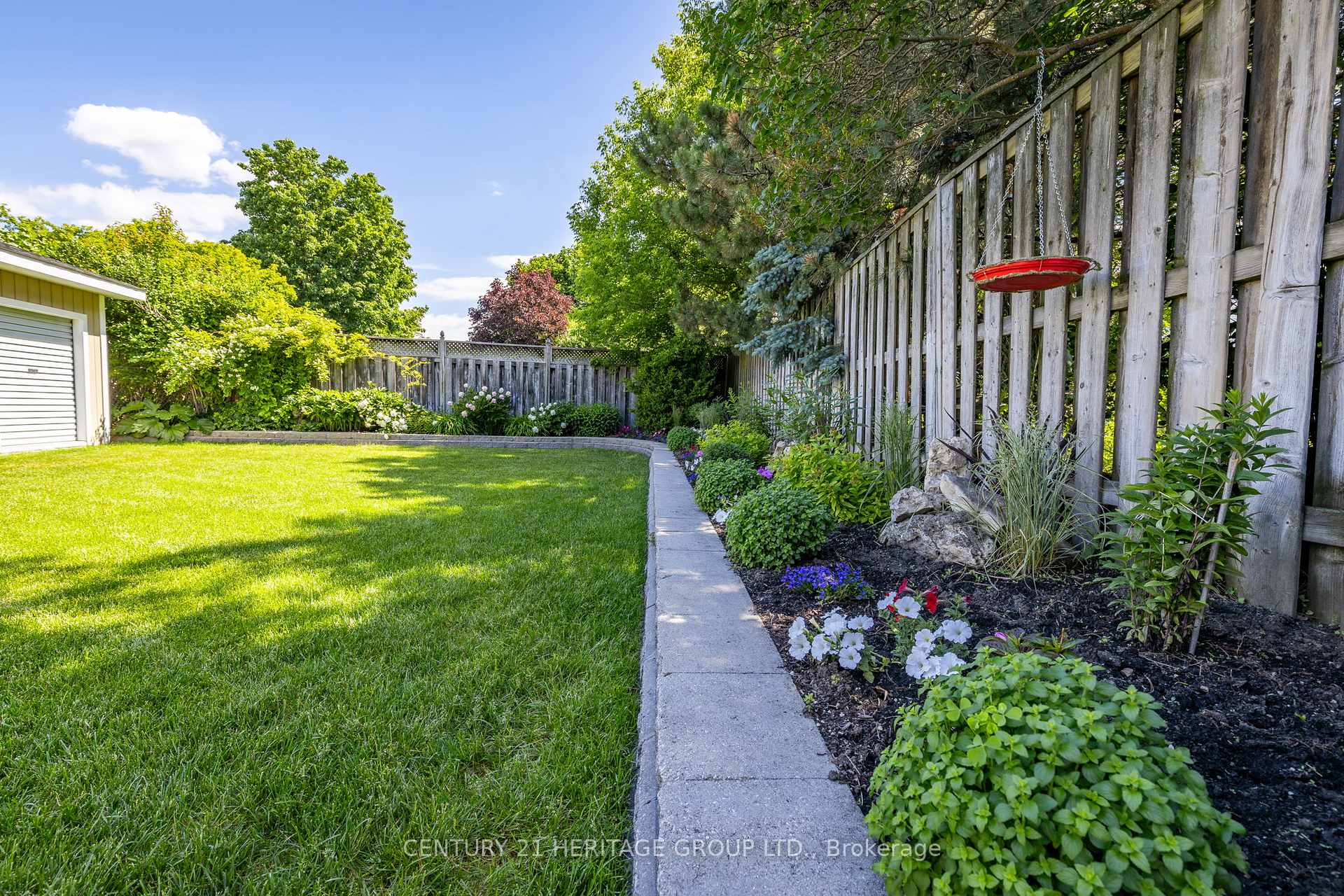 Photo 42 of 154 Ridge Road, Caledon, Bolton West — HOMEH