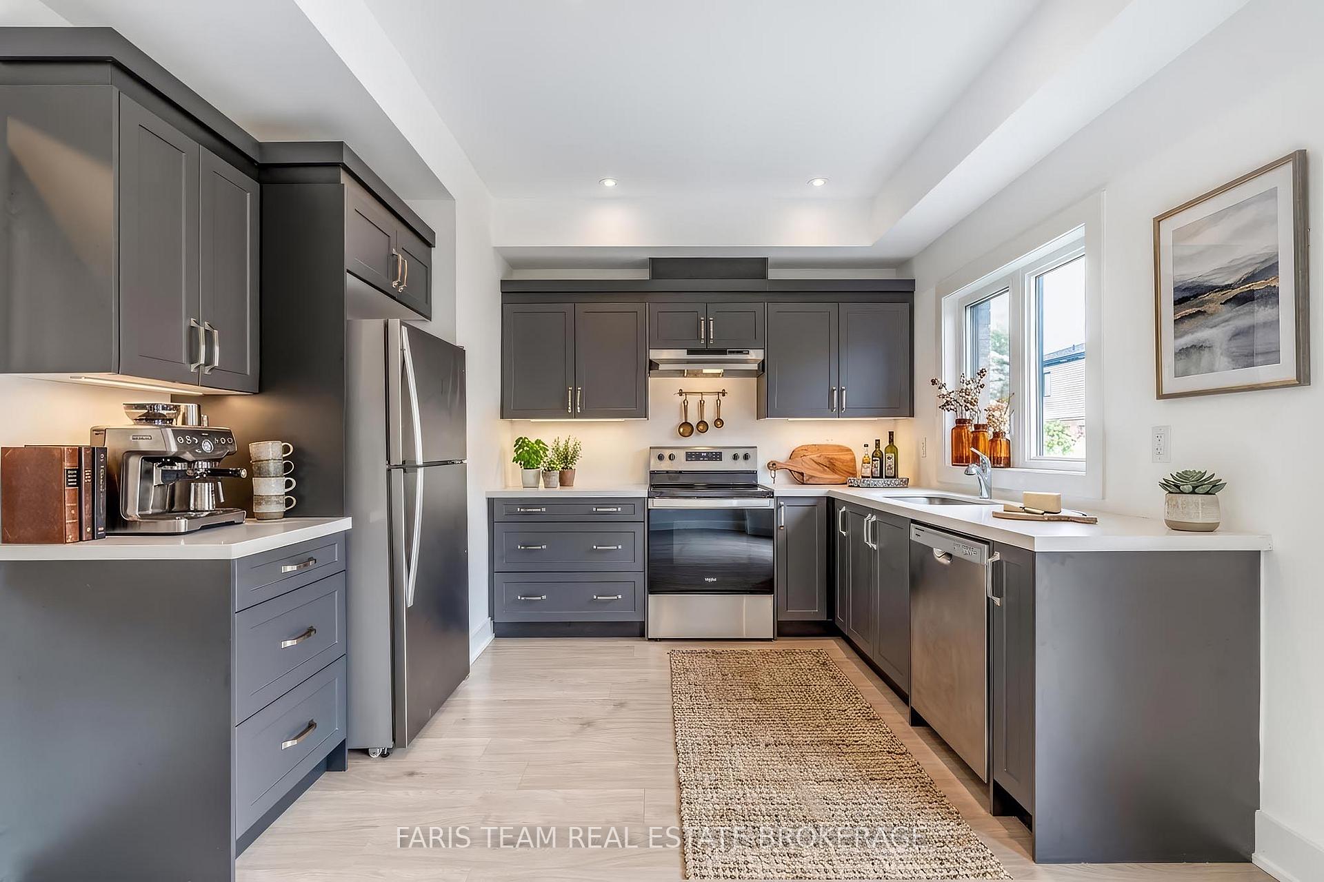 Photo 8 of 53 Harvest Crescent, Barrie, Rural Barrie Southeast — HOMEH