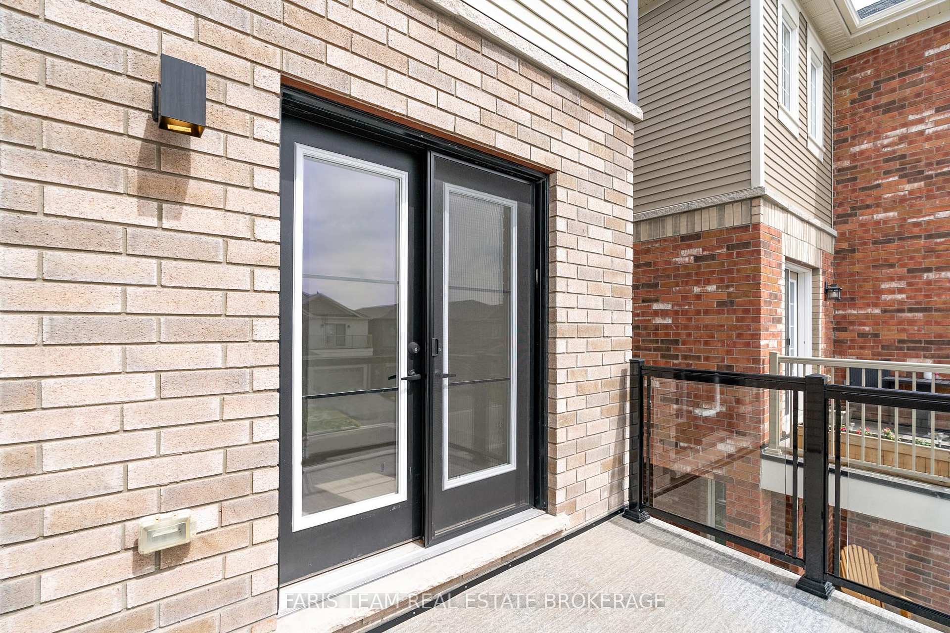 Photo 18 of 53 Harvest Crescent, Barrie, Rural Barrie Southeast — HOMEH