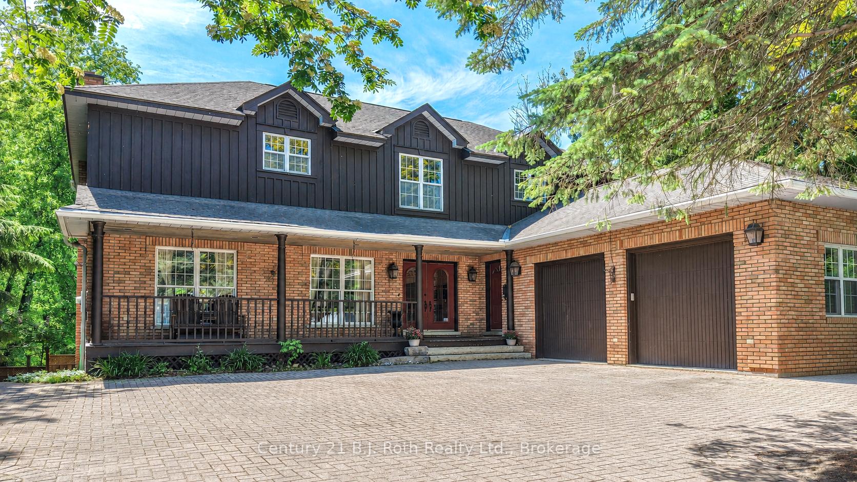 Photo of 403 Bay Street