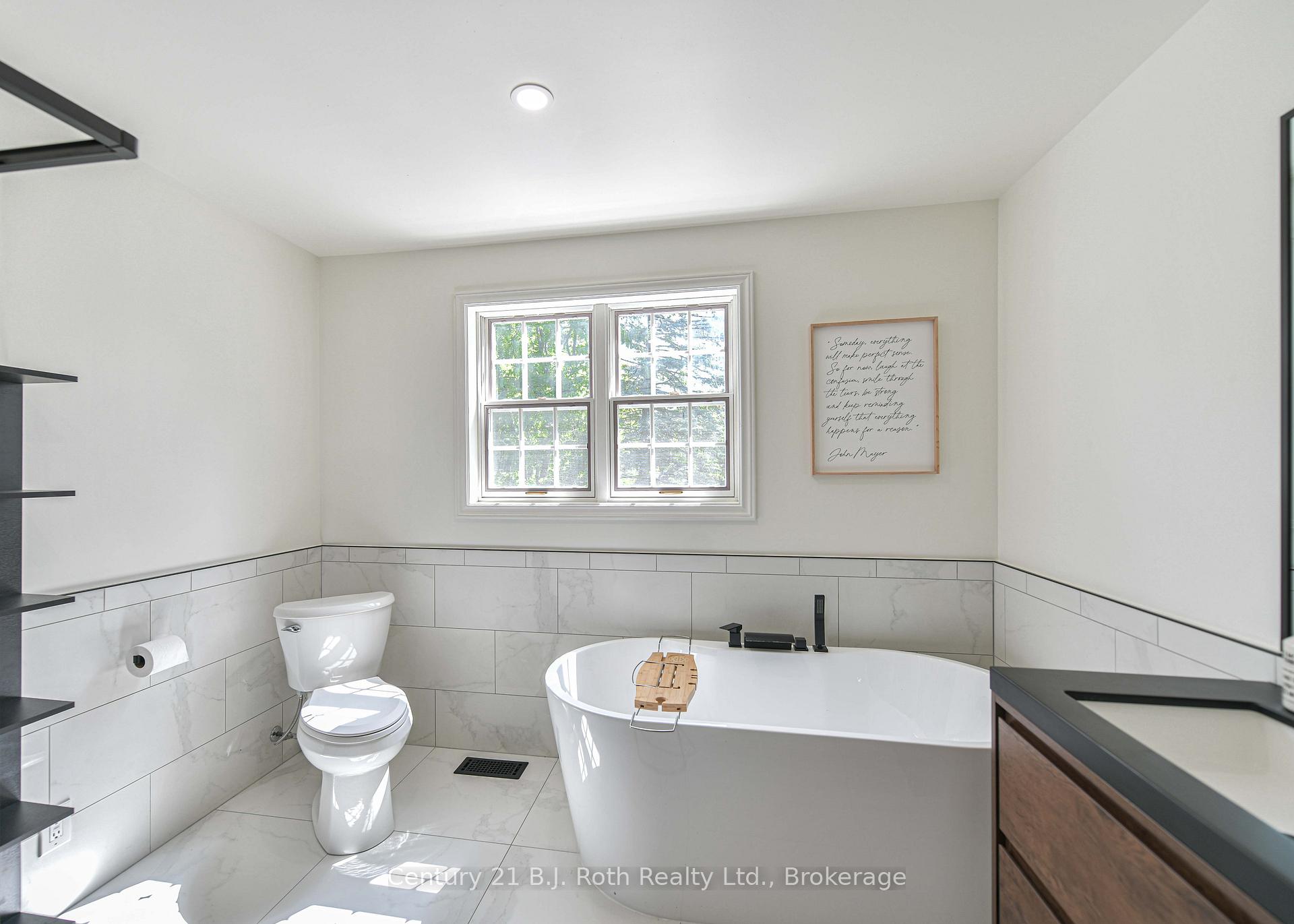 Photo 26 of 403 Bay Street, Orillia — HOMEH