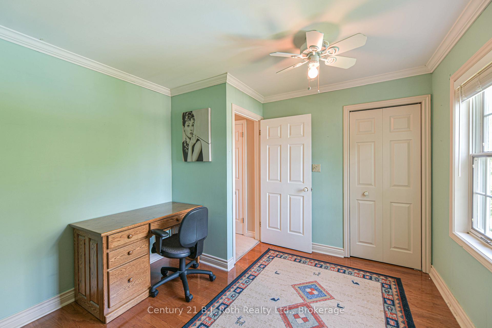 Photo 32 of 403 Bay Street, Orillia — HOMEH