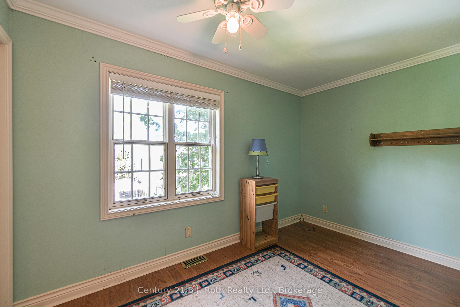 Photo 33 of 403 Bay Street, Orillia — HOMEH