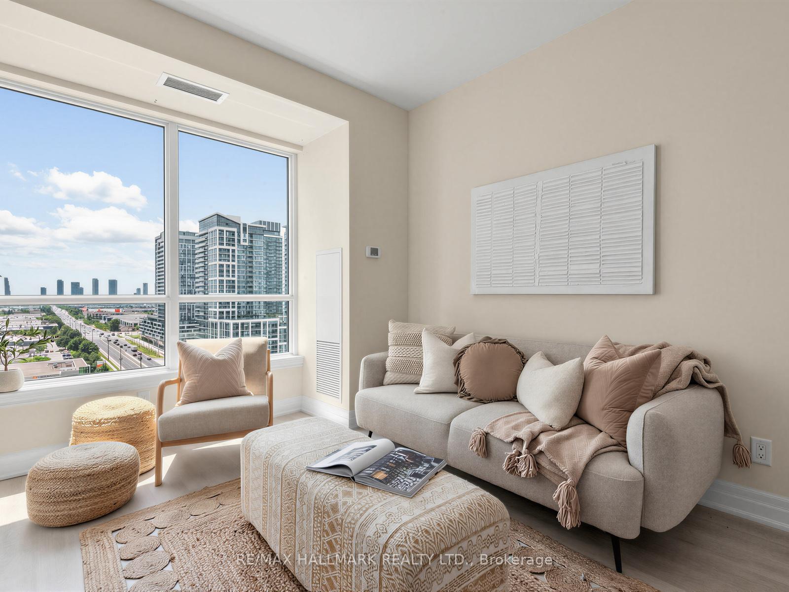Photo 13 of Unit 1507, 9085 Jane Street, Vaughan, Concord — HOMEH