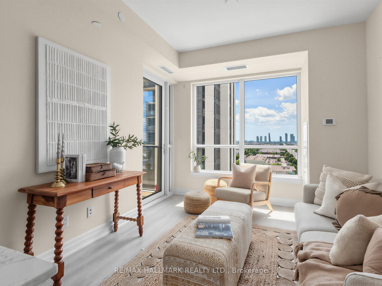 Photo 14 of Unit 1507, 9085 Jane Street, Vaughan, Concord — HOMEH