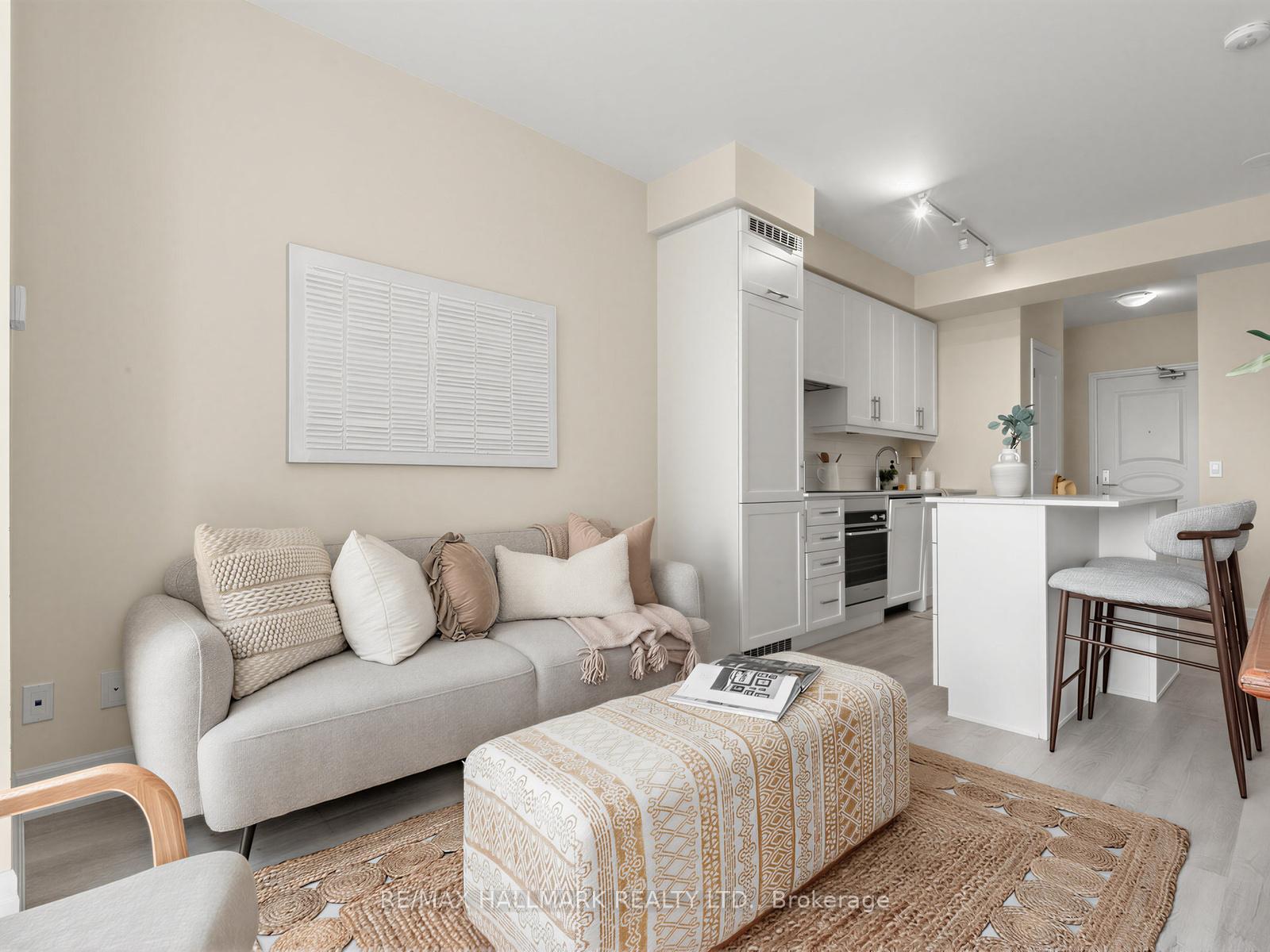 Photo 15 of Unit 1507, 9085 Jane Street, Vaughan, Concord — HOMEH