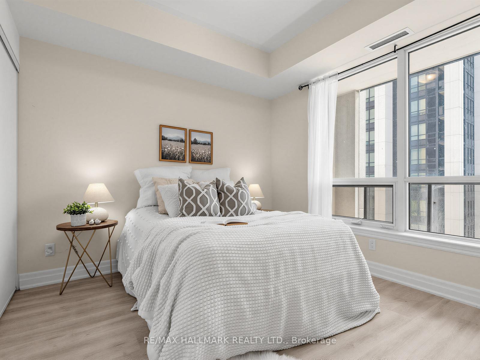 Photo 17 of Unit 1507, 9085 Jane Street, Vaughan, Concord — HOMEH