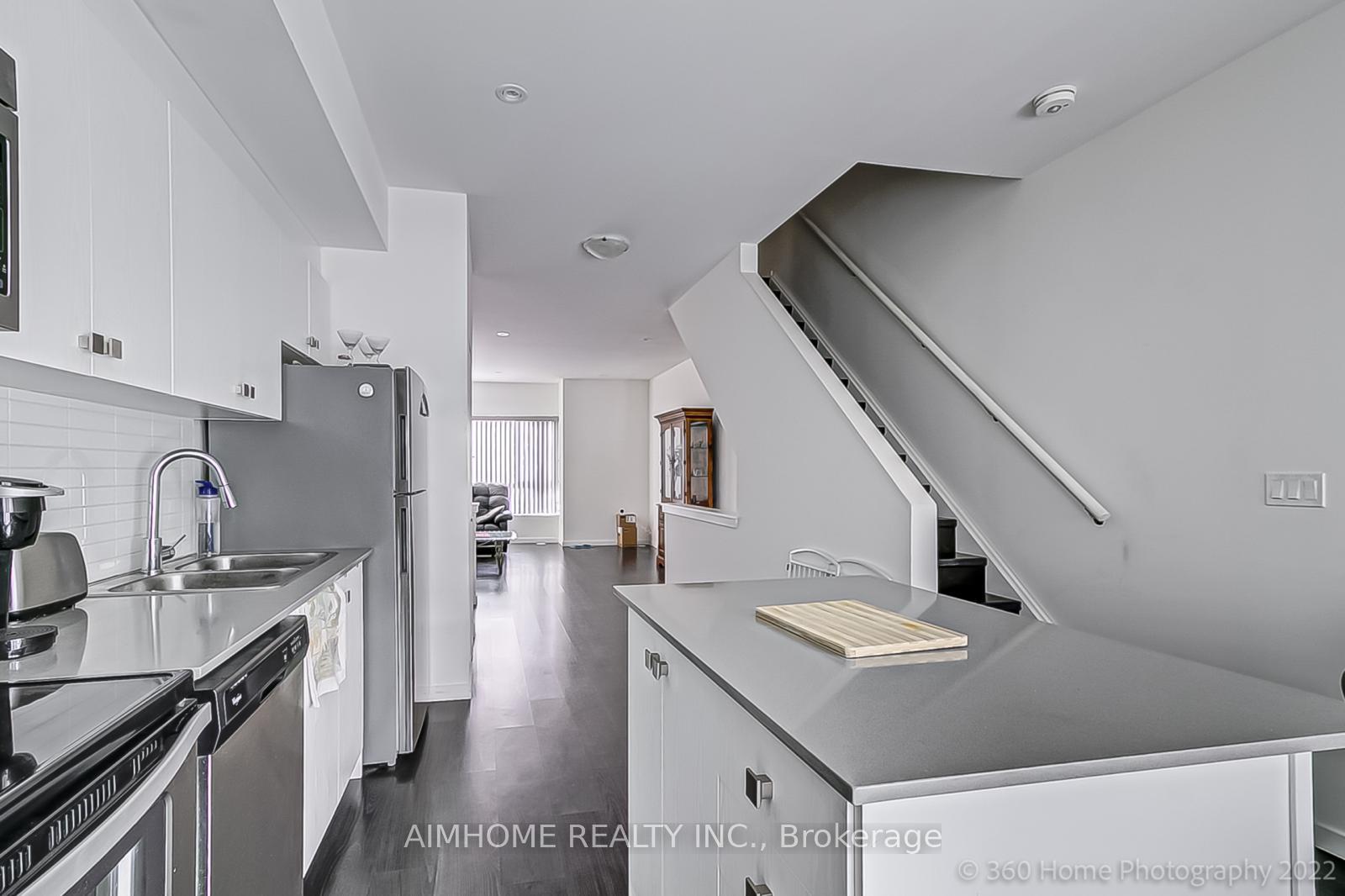 Photo 4 of Unit 24, 369 Essa Road, Barrie, Holly — HOMEH