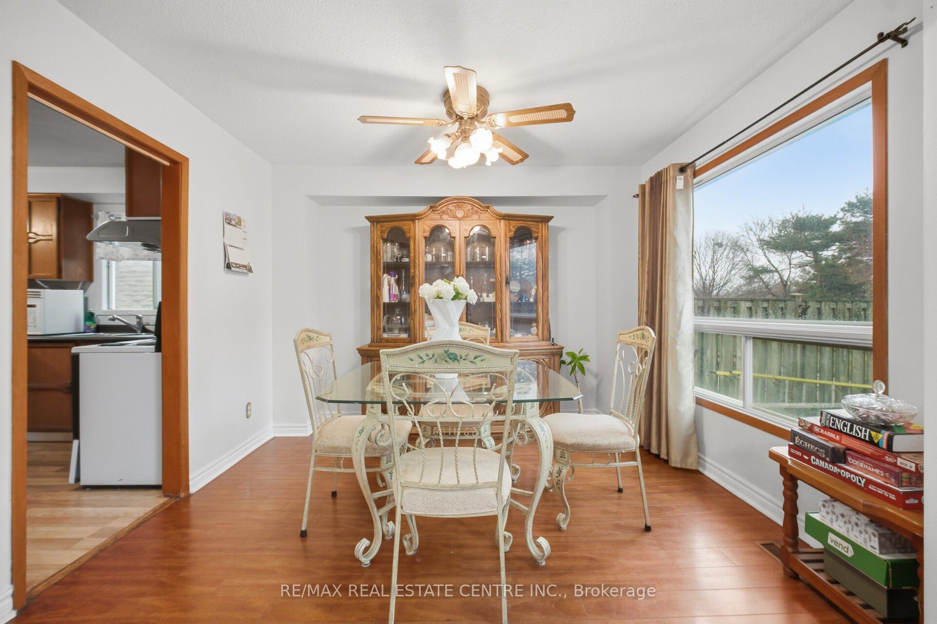 Photo 14 of 32 Dafoe Crescent, Brampton, Fletcher's West — HOMEH