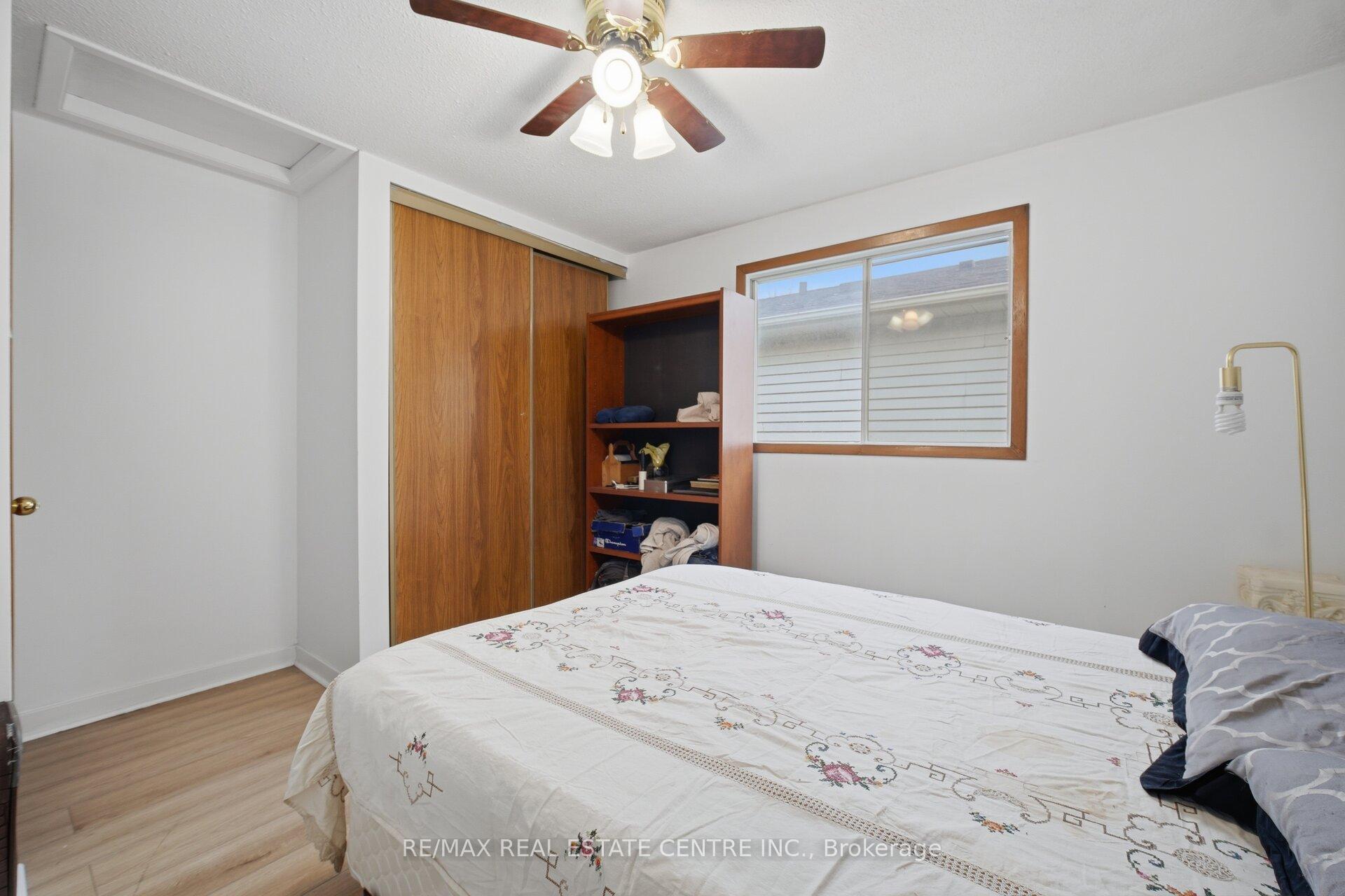 Photo 30 of 32 Dafoe Crescent, Brampton, Fletcher's West — HOMEH