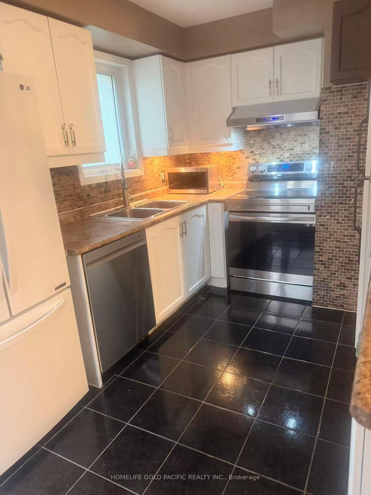 Photo 15 of Unit 810, 29 Rosebank Drive, Scarborough, Malvern — HOMEH