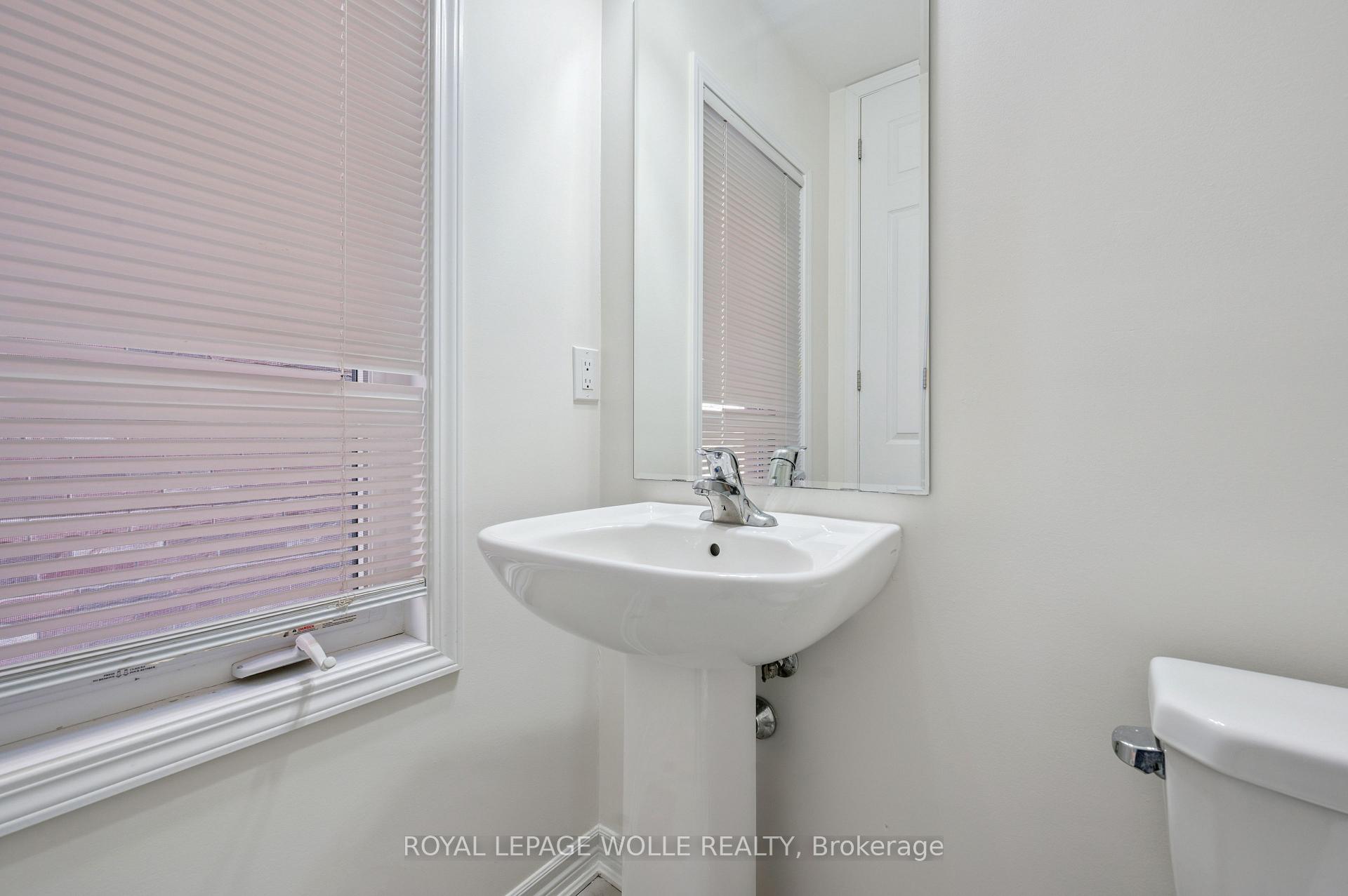 Photo 12 of 267 Grovehill Crescent, Kitchener, Trussler — HOMEH